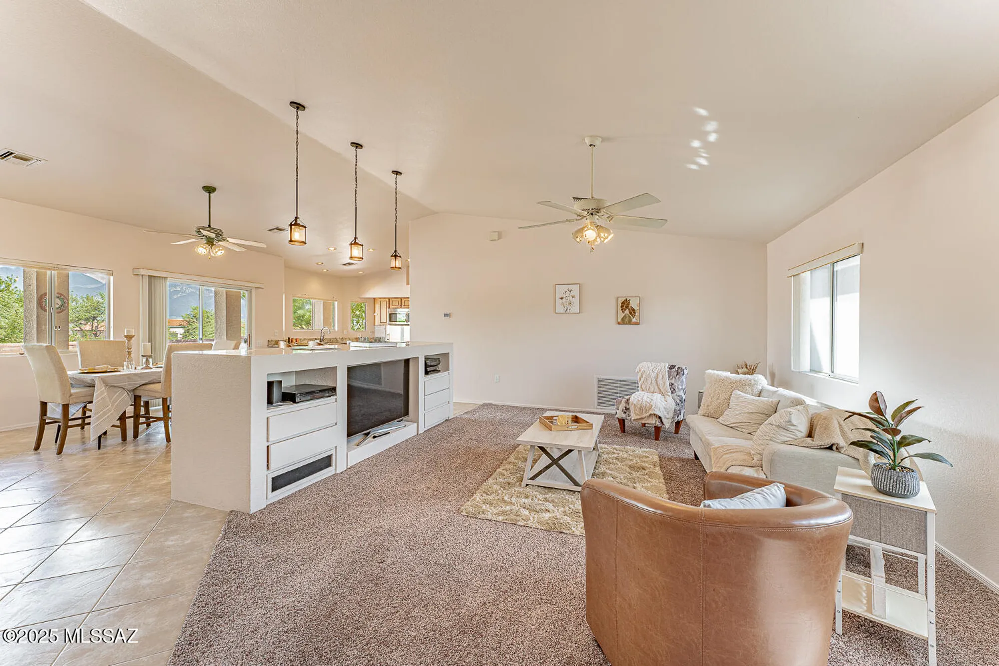 Property Slideshow image 5 of 47 | 4771 s tropicana dr, Green Valley, AZ, 85622