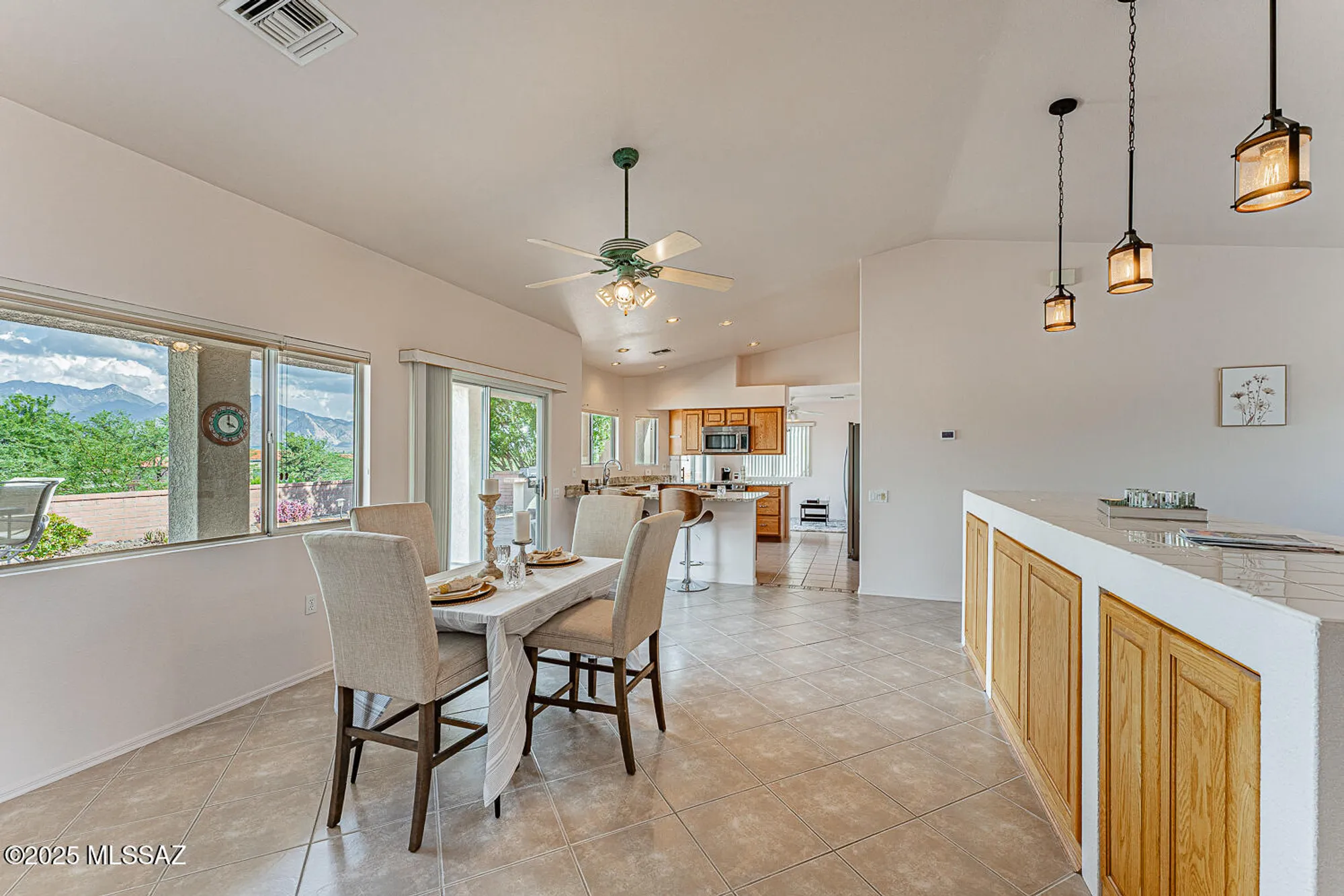 Property Slideshow image 11 of 47 | 4771 s tropicana dr, Green Valley, AZ, 85622