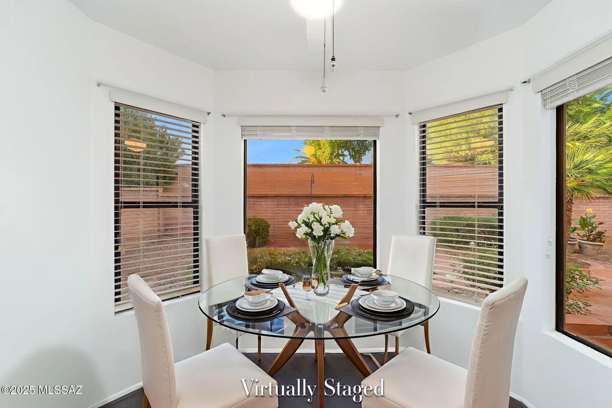 Property Slideshow image 12 of 50 | 1629 e broken bow way, Oro Valley, AZ, 85755