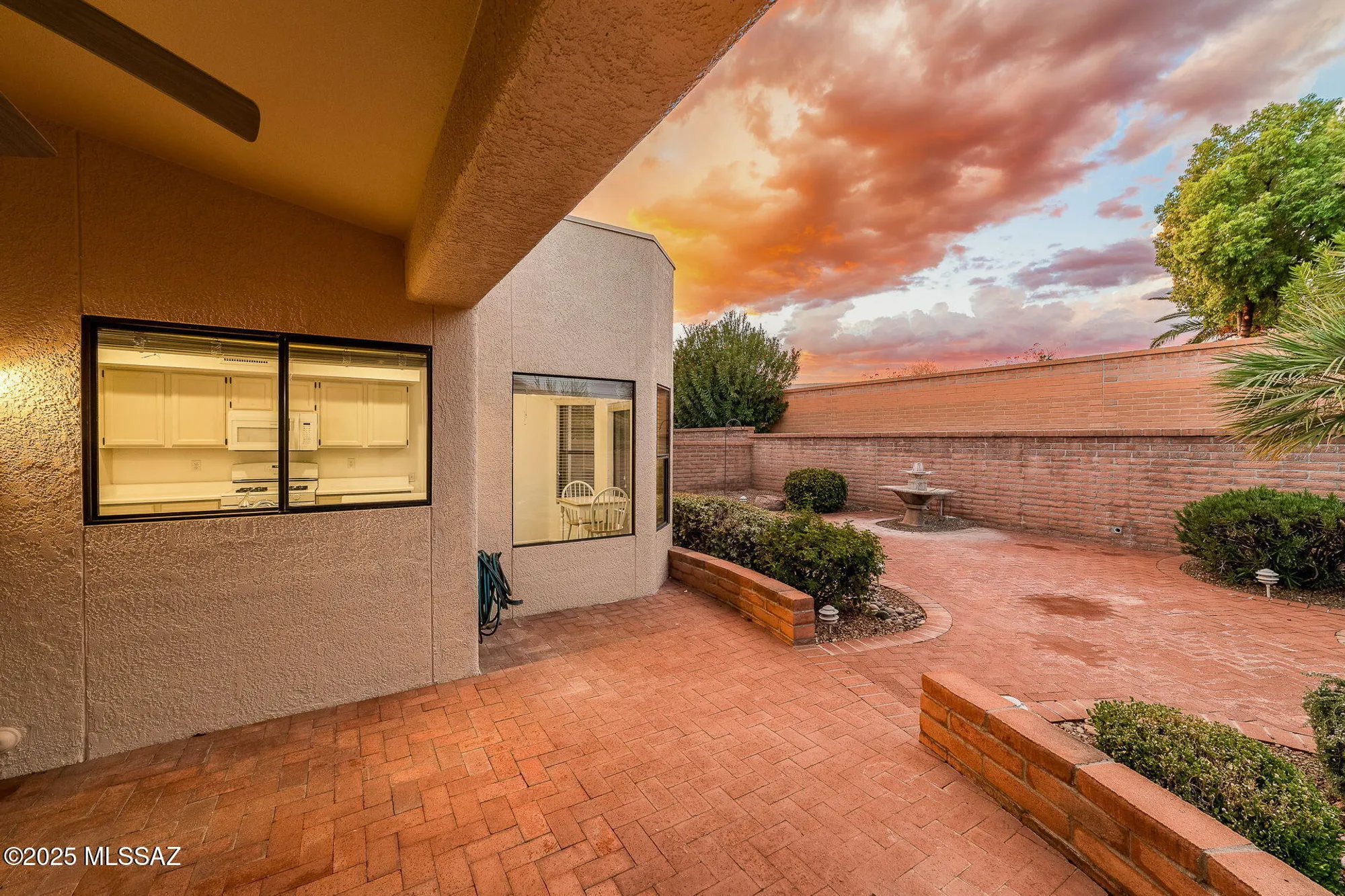 Property Slideshow image 29 of 50 | 1629 e broken bow way, Oro Valley, AZ, 85755