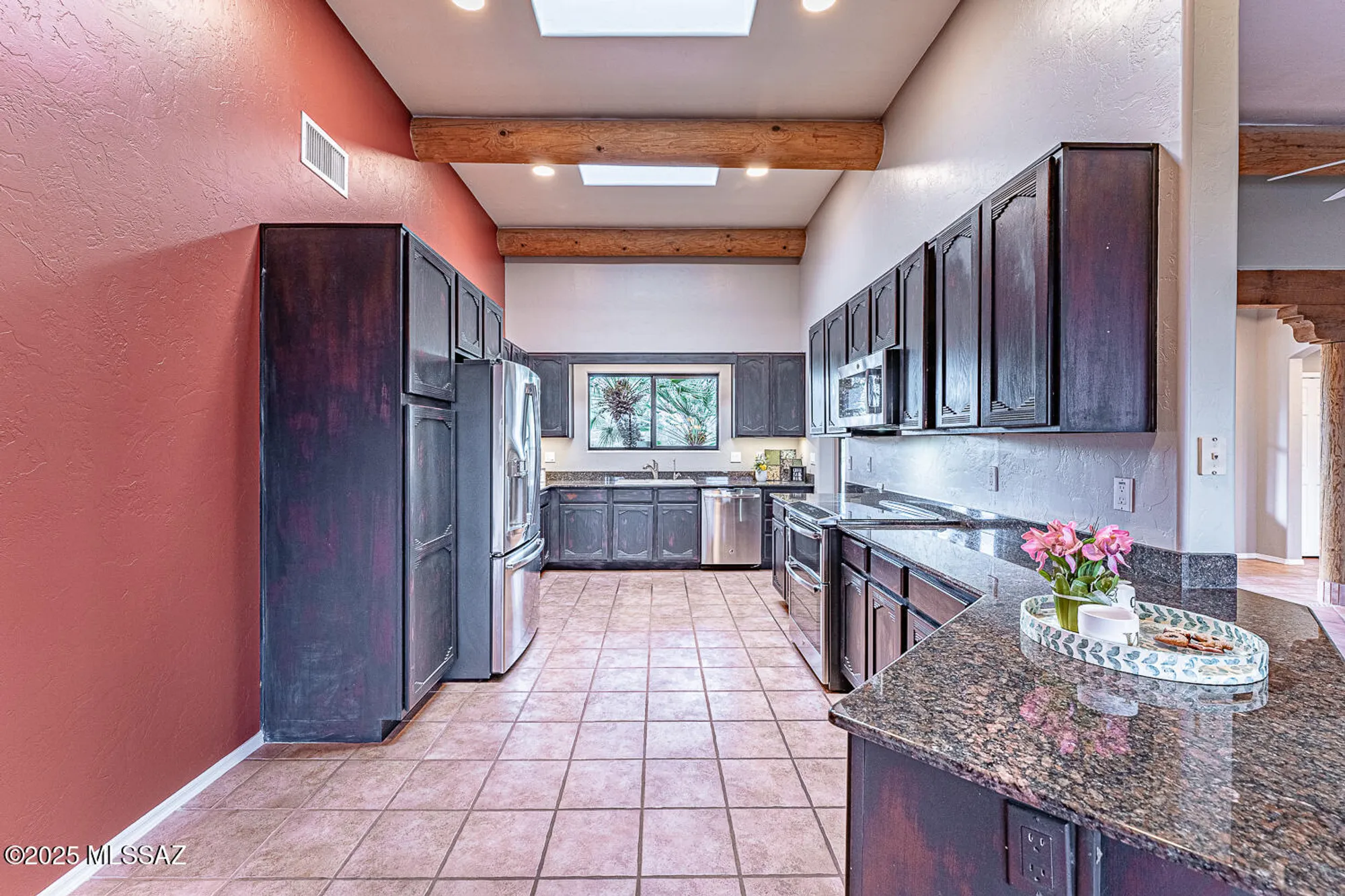 Property Slideshow image 21 of 51 | 682 e armor springs pl, Green Valley, AZ, 85614