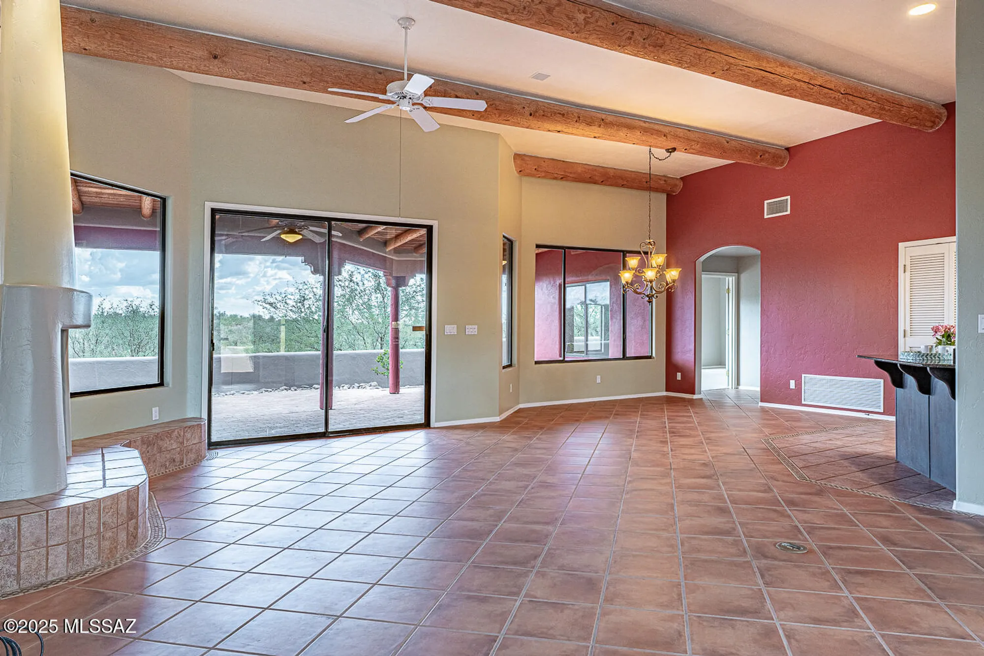 Property Slideshow image 17 of 51 | 682 e armor springs pl, Green Valley, AZ, 85614