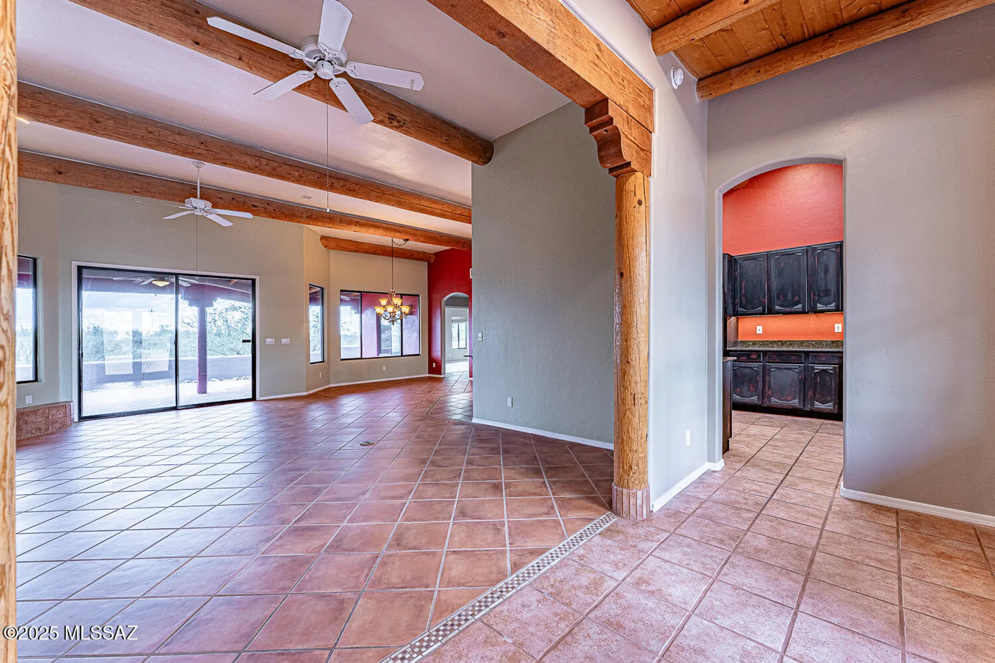 Property Slideshow image 9 of 51 | 682 e armor springs pl, Green Valley, AZ, 85614