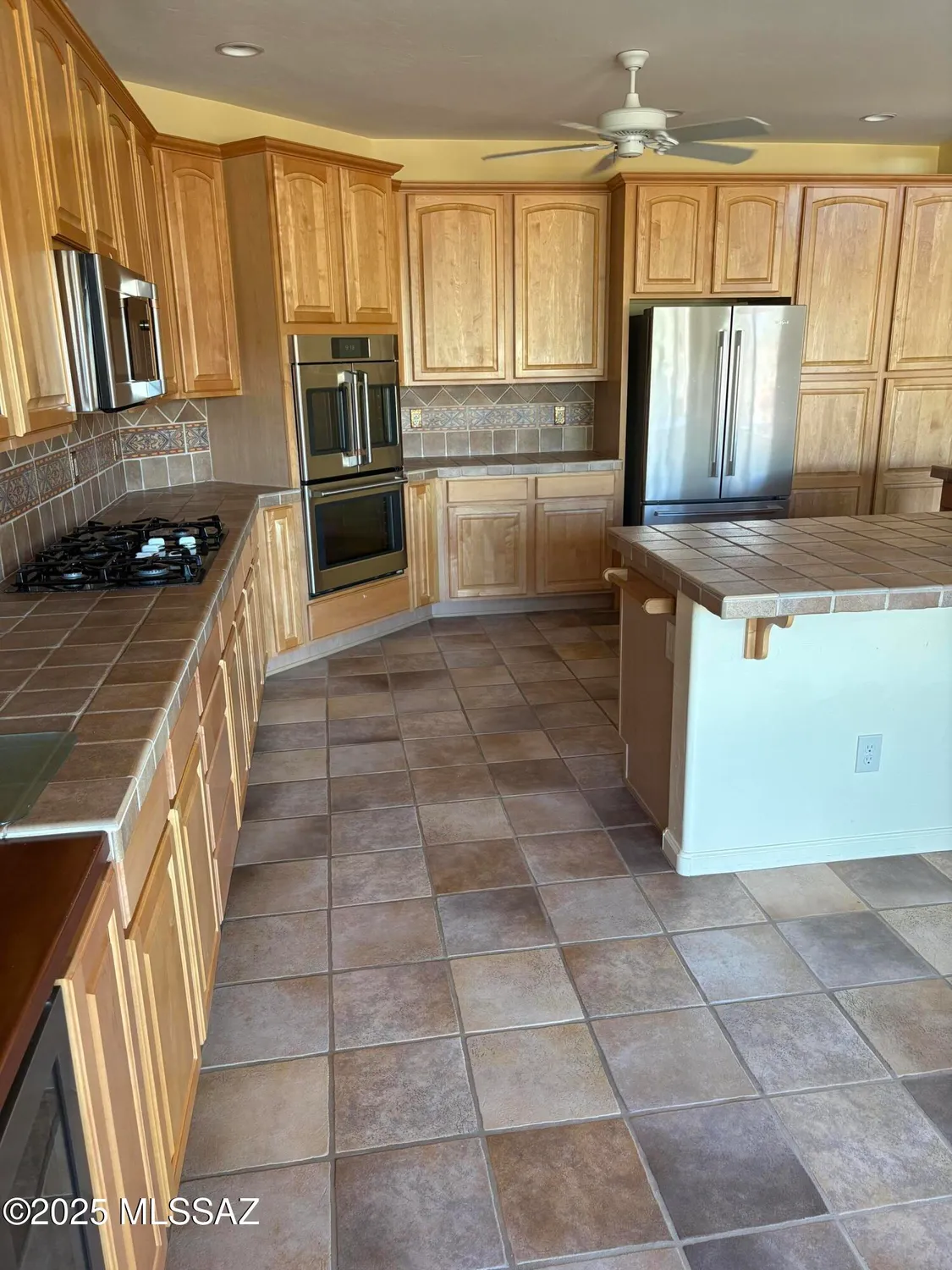 Property Slideshow image 15 of 46 | 37153 s desert sky ln, Saddlebrooke, AZ, 85739