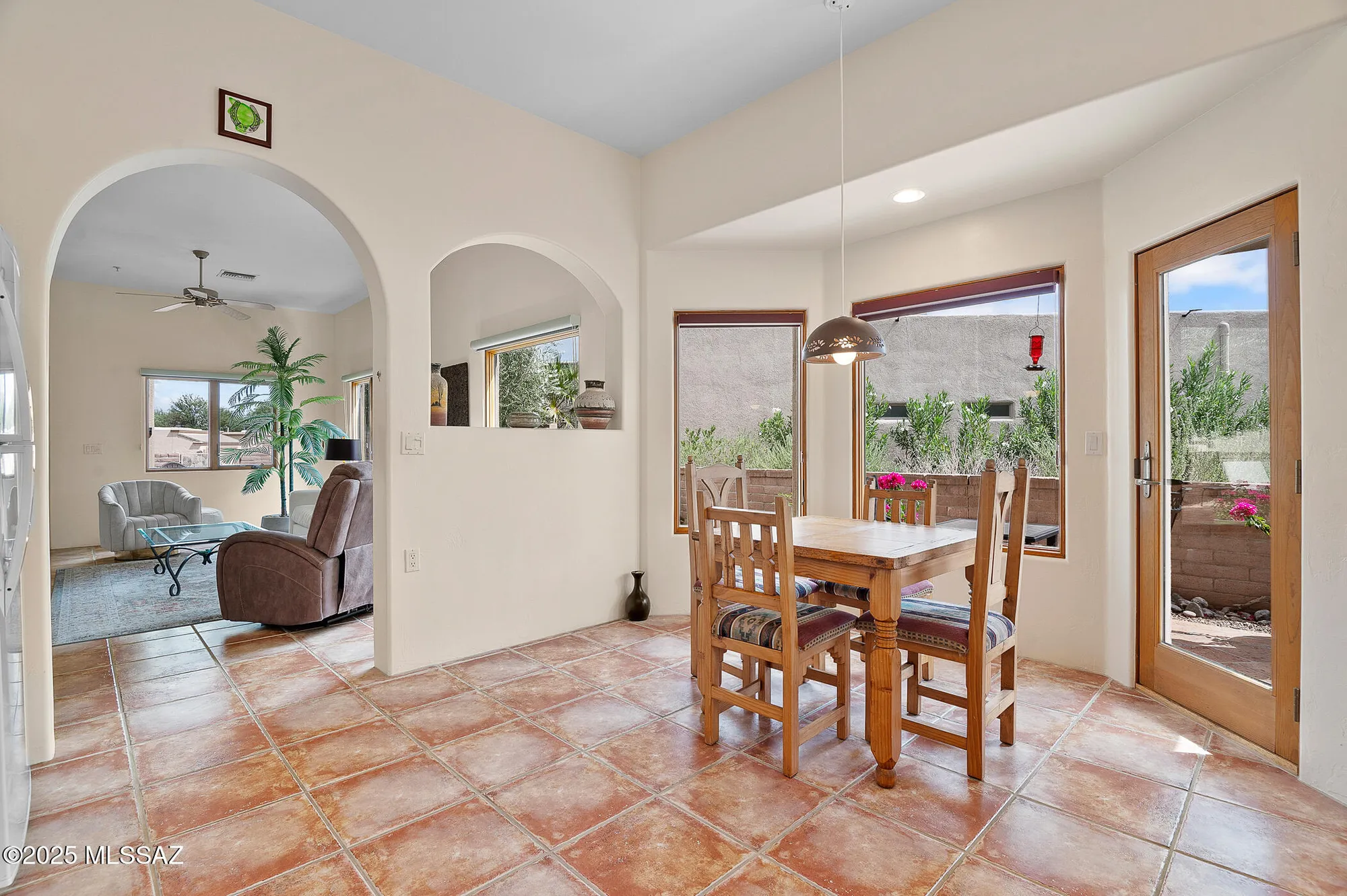 Property Slideshow image 8 of 23 | 835 w waterview dr, Green Valley, AZ, 85614