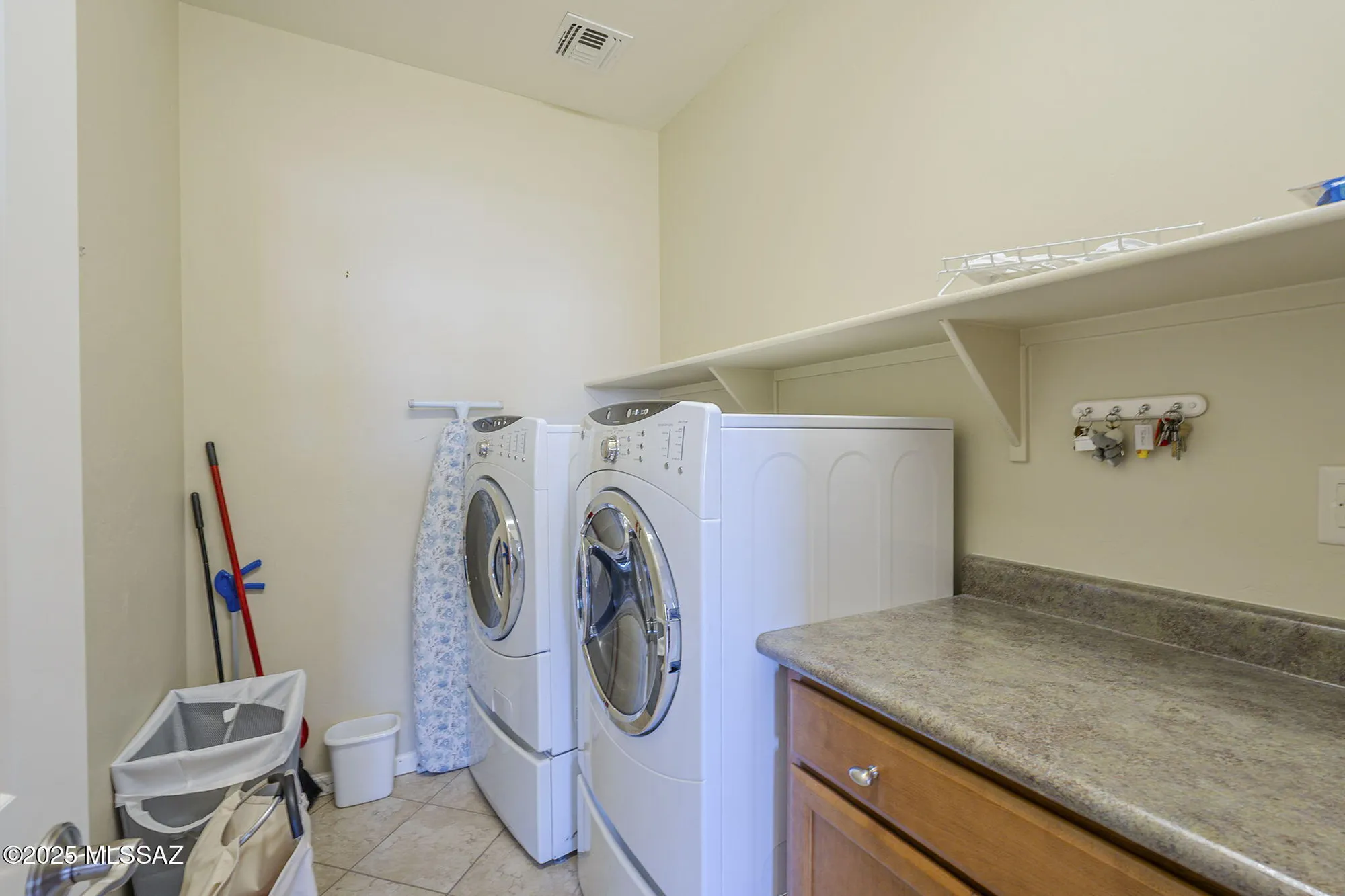Property Slideshow image 31 of 42 | 732 n moana dr, Green Valley, AZ, 85614