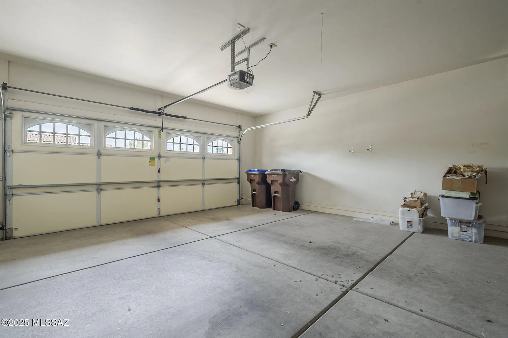 Property Slideshow image 32 of 42 | 732 n moana dr, Green Valley, AZ, 85614