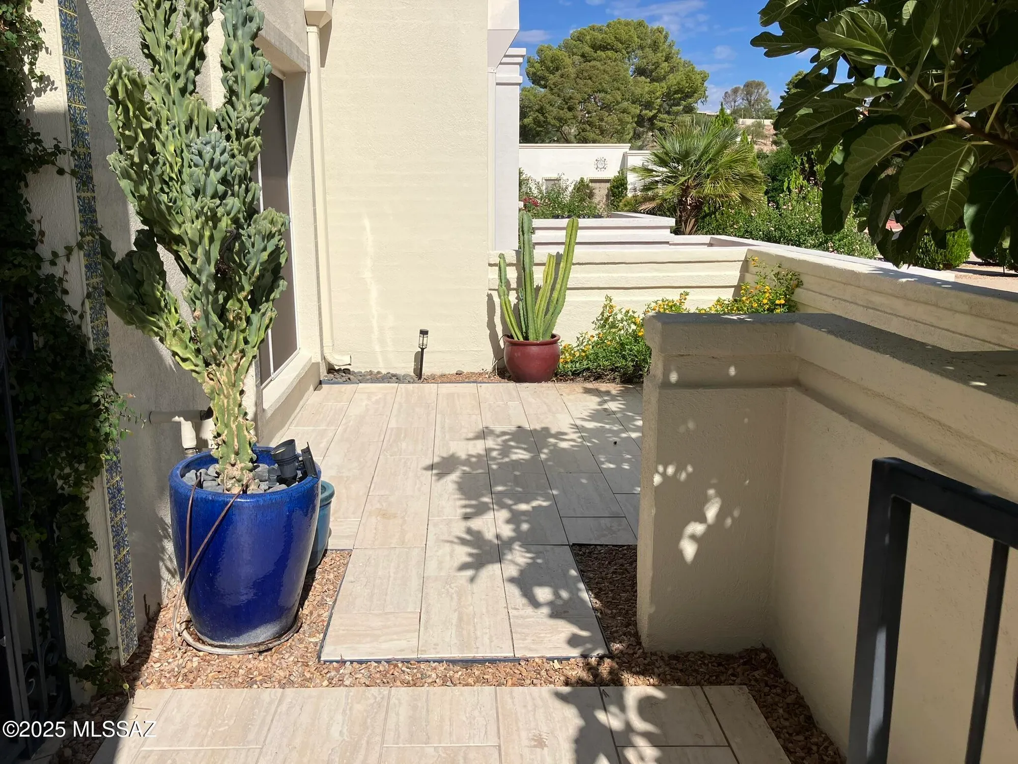 Property Slideshow image 4 of 50 | 2757 w casas dr, Tucson, AZ, 85742