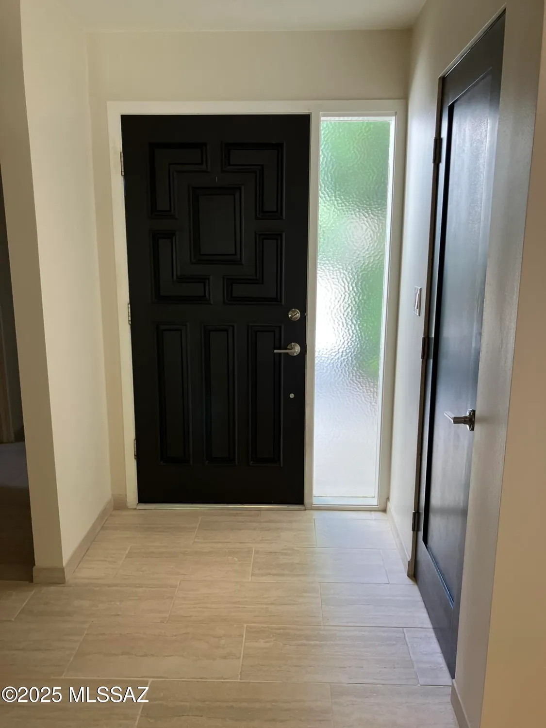 Property Slideshow image 7 of 50 | 2757 w casas dr, Tucson, AZ, 85742