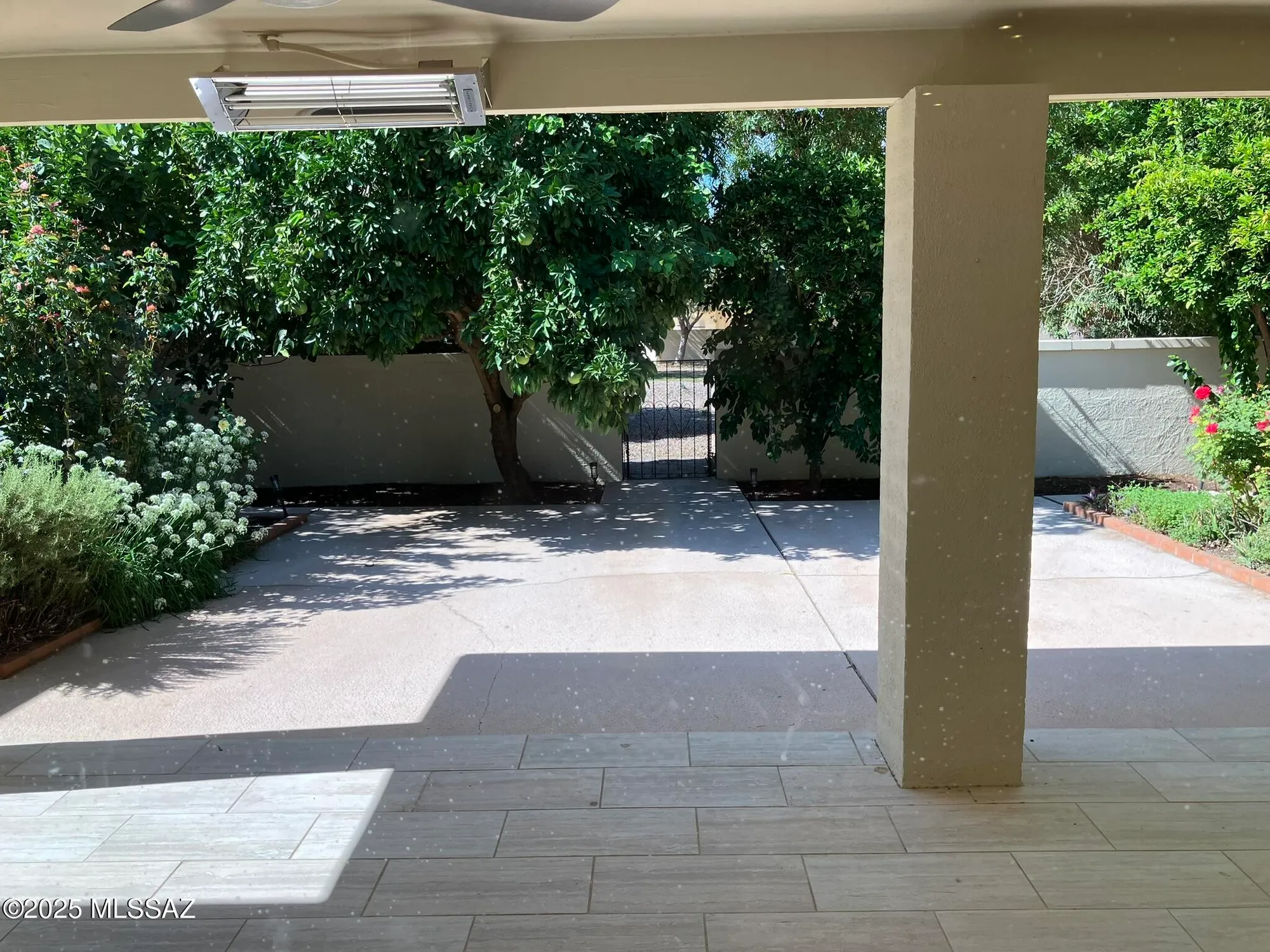 Property Slideshow image 18 of 50 | 2757 w casas dr, Tucson, AZ, 85742