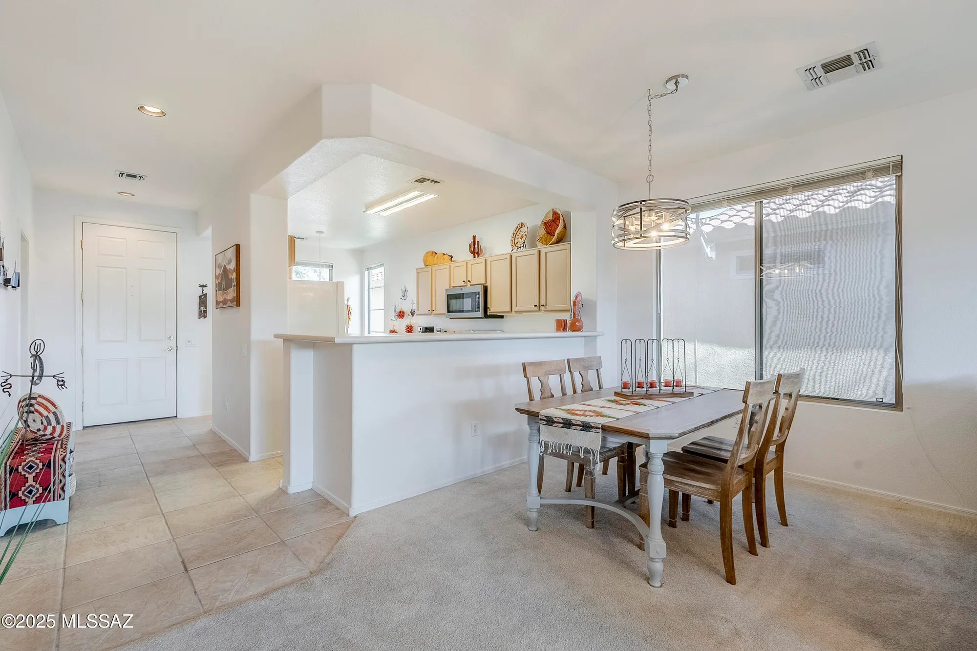 Property Slideshow image 5 of 32 | 9326 n desert mist ln, Tucson, AZ, 85743