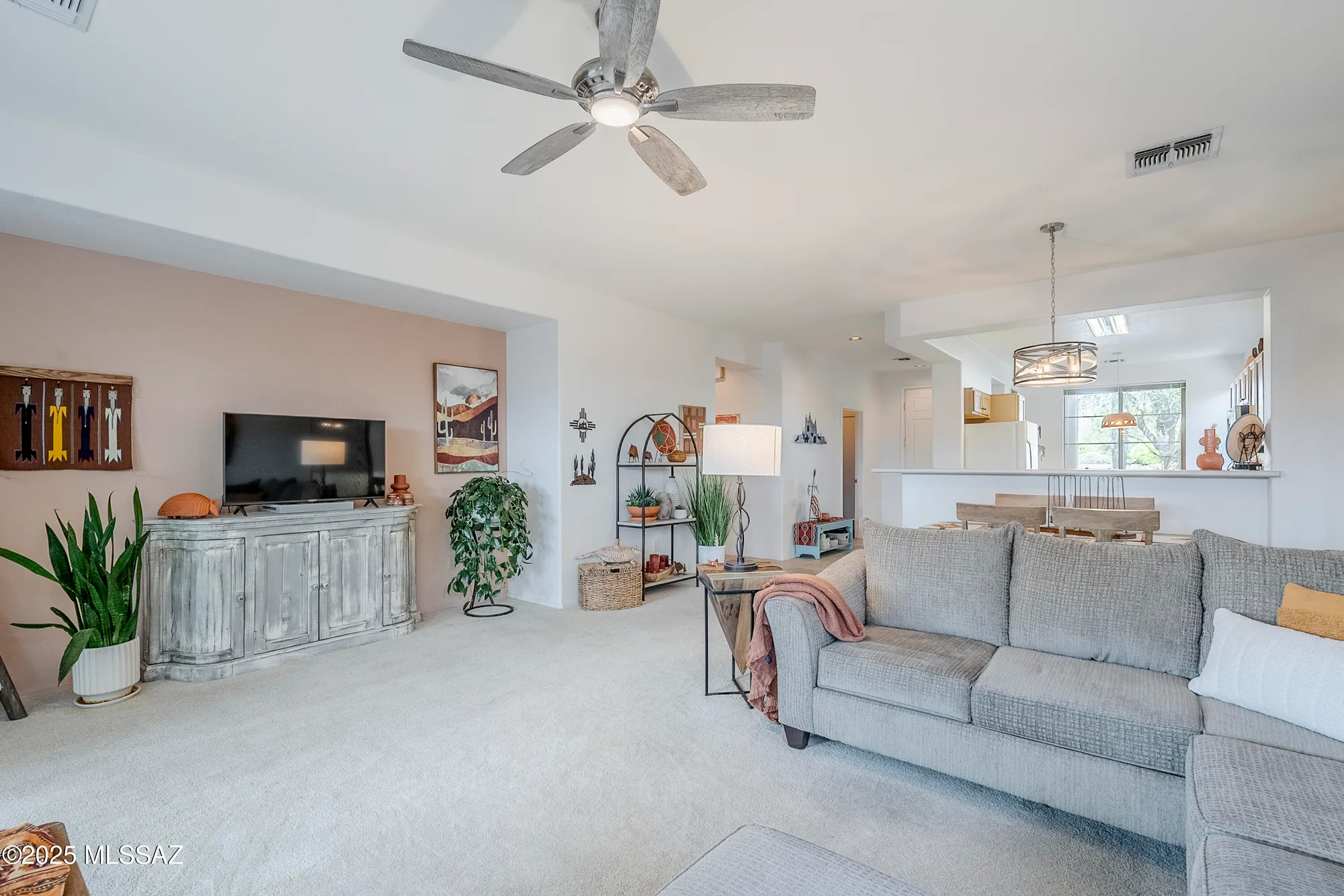 Property Slideshow image 15 of 32 | 9326 n desert mist ln, Tucson, AZ, 85743