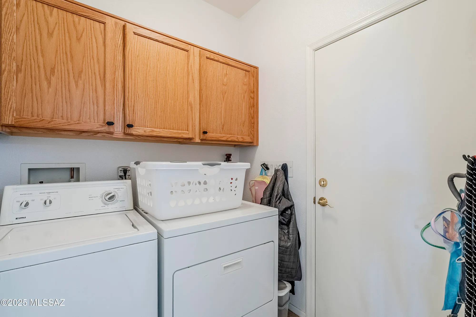 Property Slideshow image 25 of 32 | 9326 n desert mist ln, Tucson, AZ, 85743