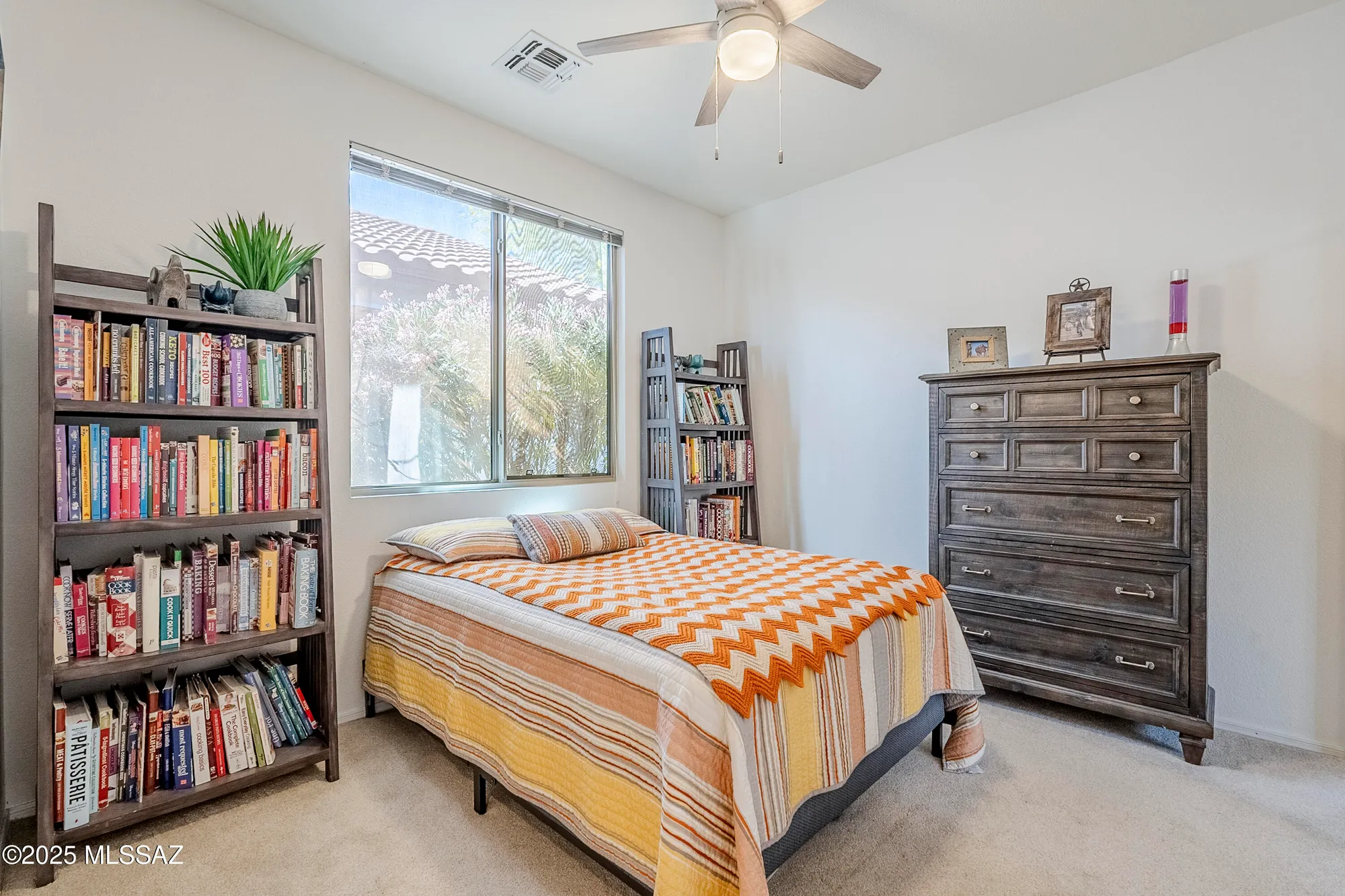 Property Slideshow image 22 of 32 | 9326 n desert mist ln, Tucson, AZ, 85743