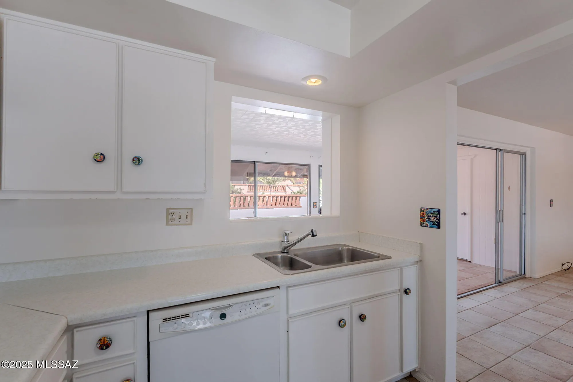 Property Slideshow image 12 of 51 | 55 n los pinos, Green Valley, AZ, 85614