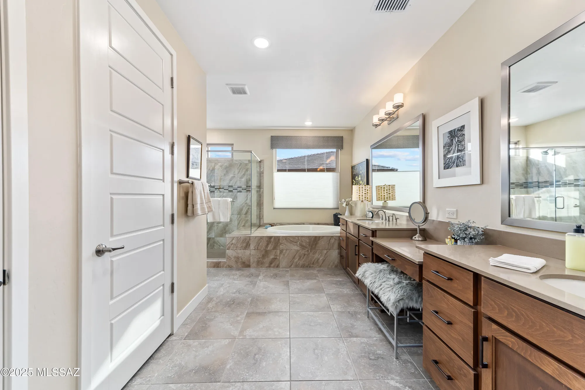 Property Slideshow image 7 of 45 | 61851 e happy jack trl, Oracle, AZ, 85623