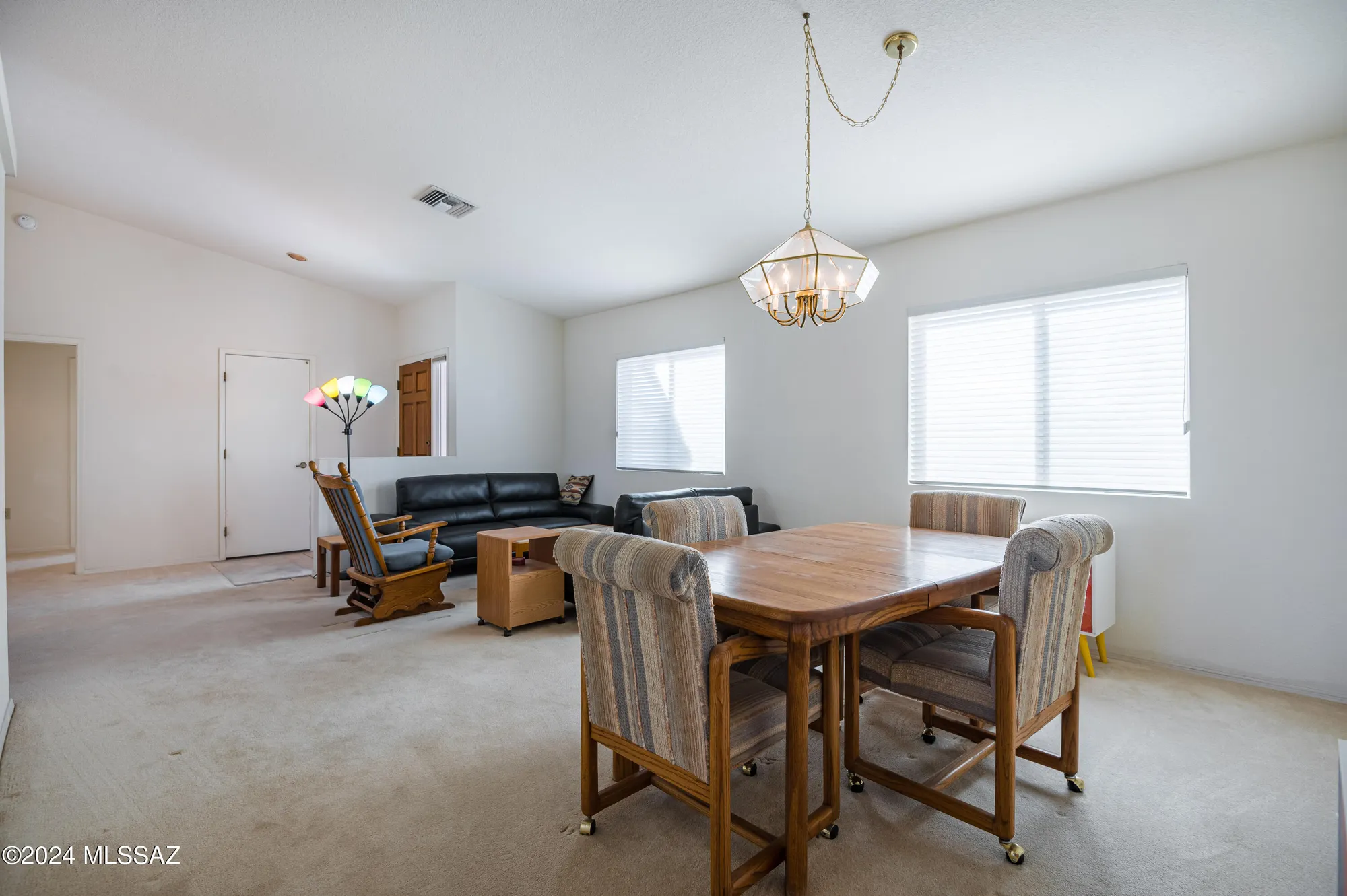 Property Slideshow image 4 of 21 | 1739 w circulo de la pinata, Green Valley, AZ, 85622