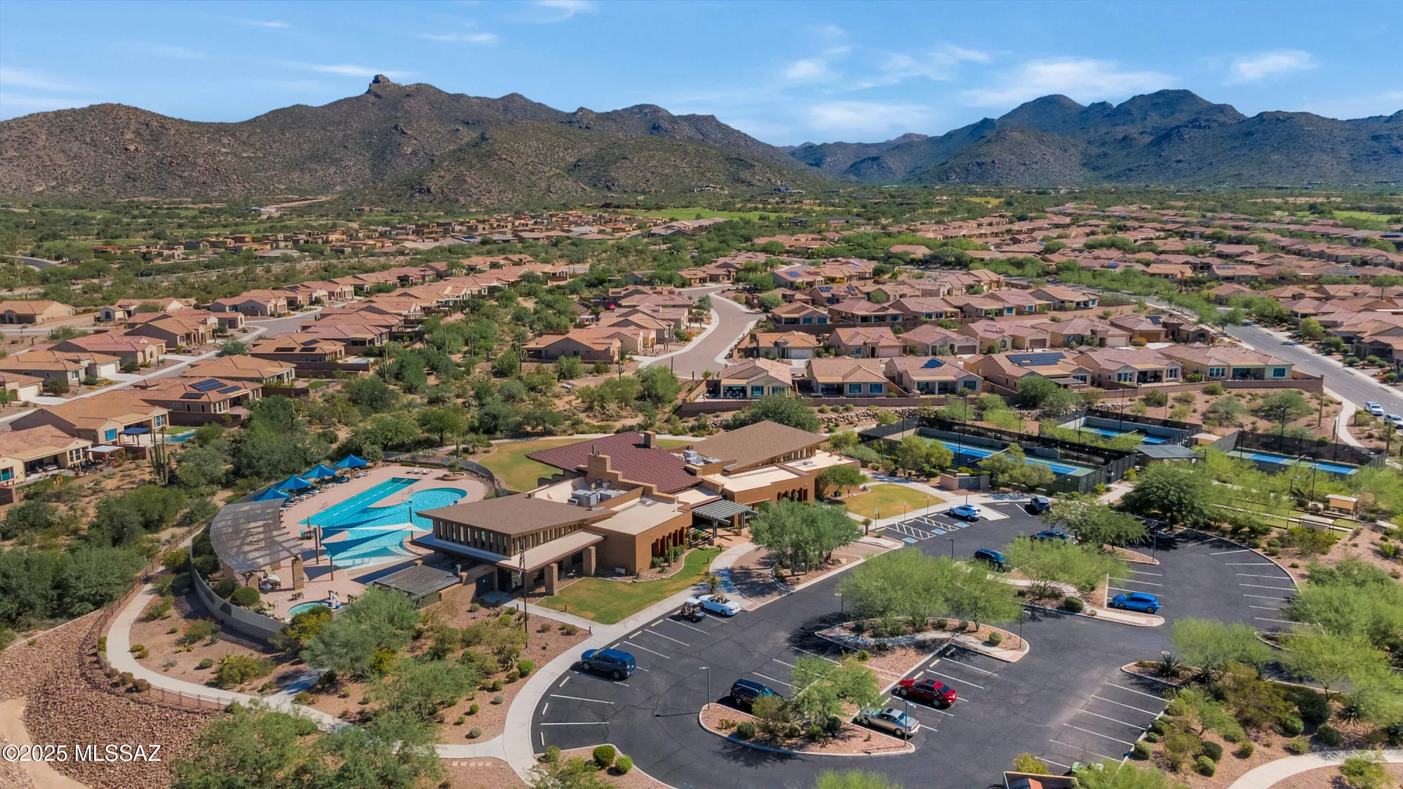 Property Slideshow image 7 of 35 | 6809 w cape royal pl, Marana, AZ, 85658