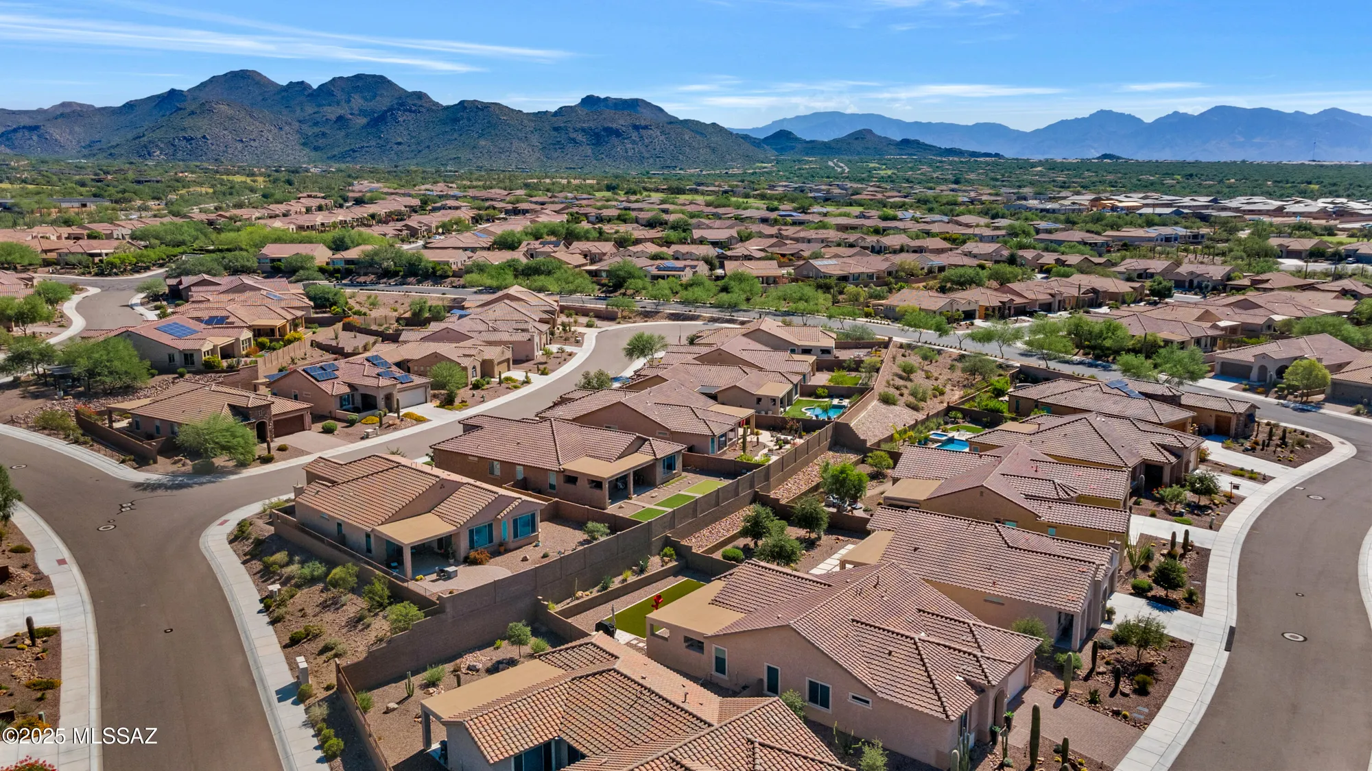 Property Slideshow image 8 of 35 | 6809 w cape royal pl, Marana, AZ, 85658