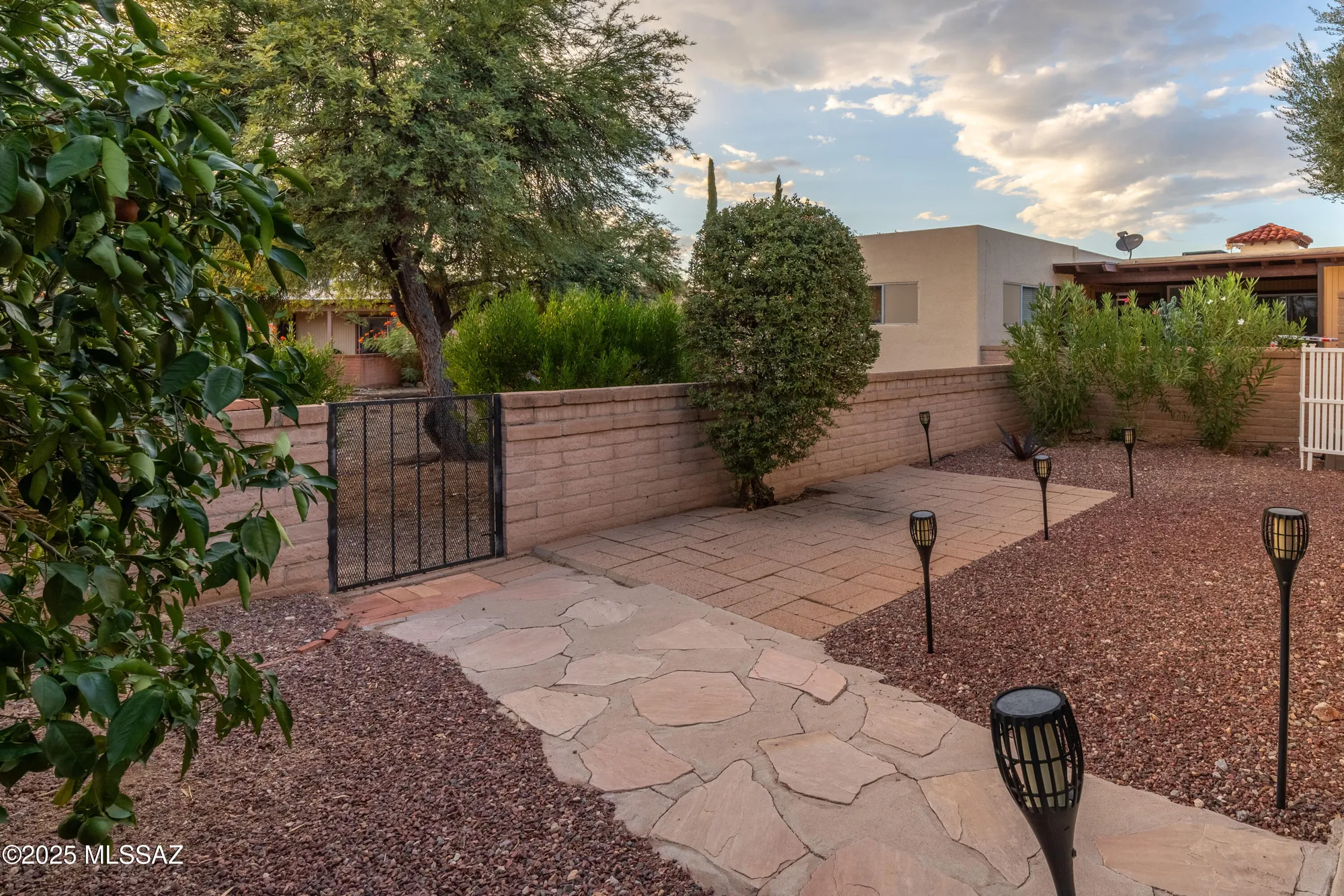 Property Slideshow image 23 of 27 | 2660 s camino vega, Green Valley, AZ, 85622