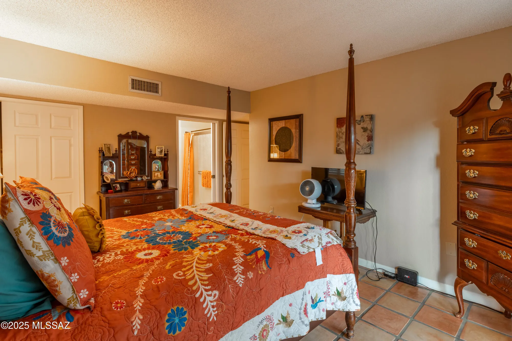 Property Slideshow image 15 of 27 | 2660 s camino vega, Green Valley, AZ, 85622