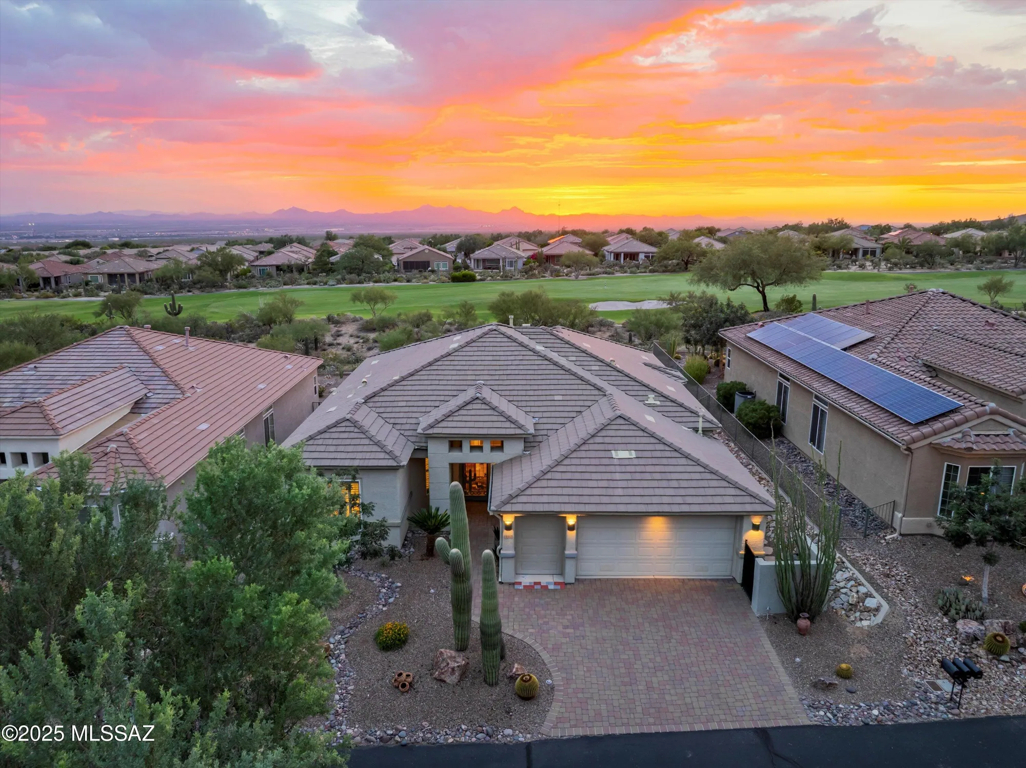 Property Slideshow image 1 of 52 | 13517 n heritage gateway ave, Marana, AZ, 85658
