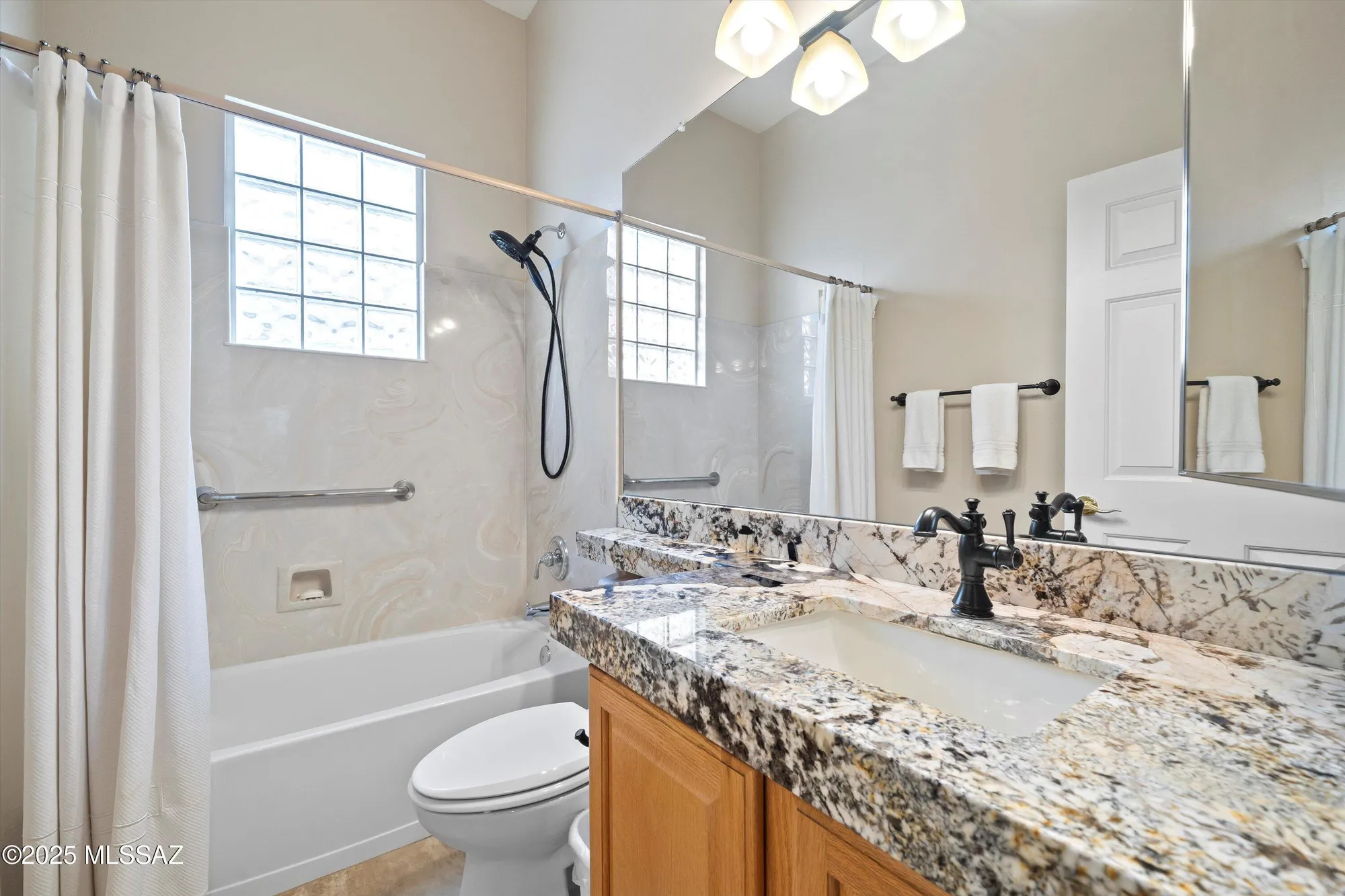 Property Slideshow image 21 of 52 | 13517 n heritage gateway ave, Marana, AZ, 85658