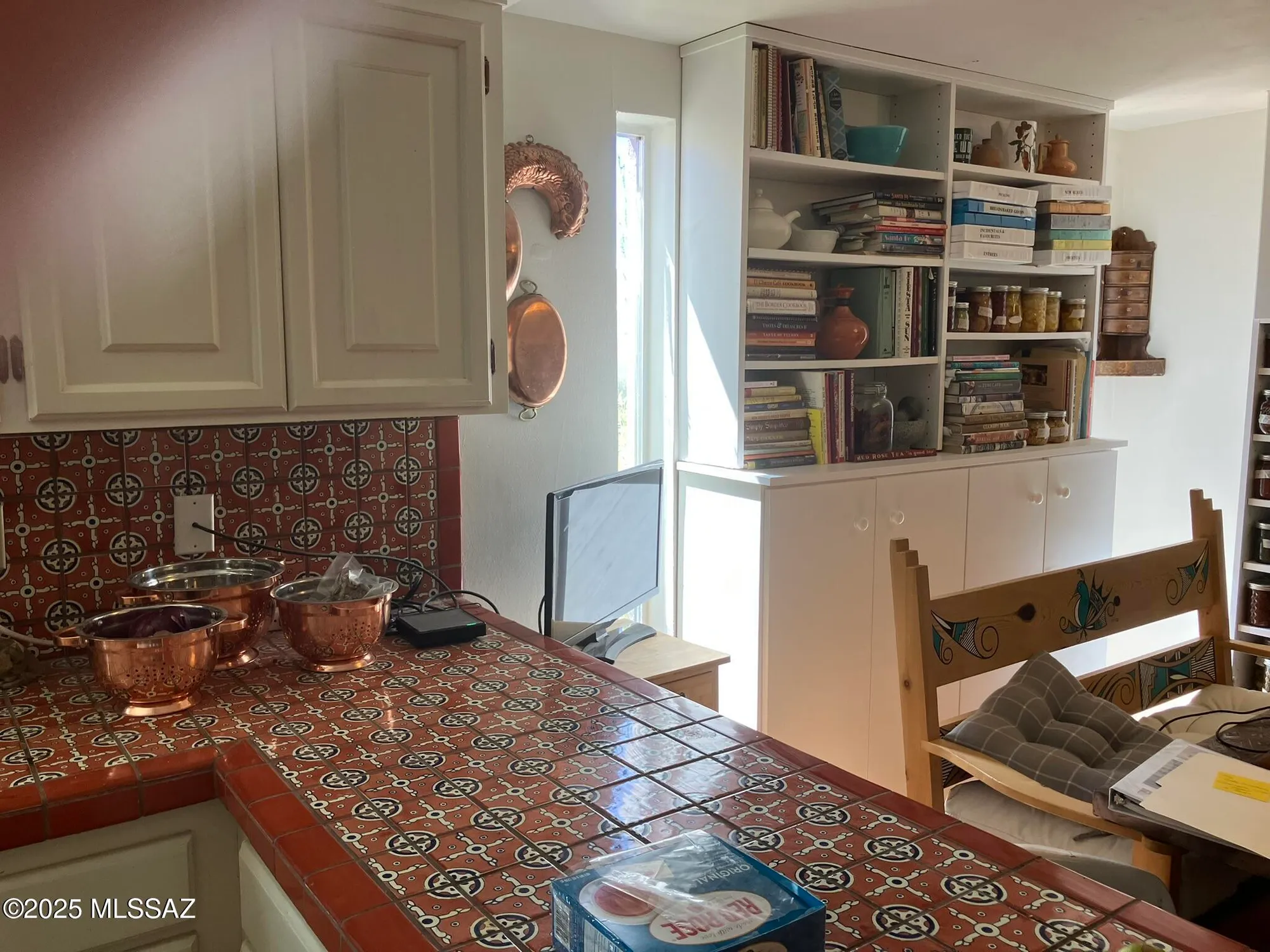 Property Slideshow image 18 of 50 | 8000 n casas pl, Tucson, AZ, 85742