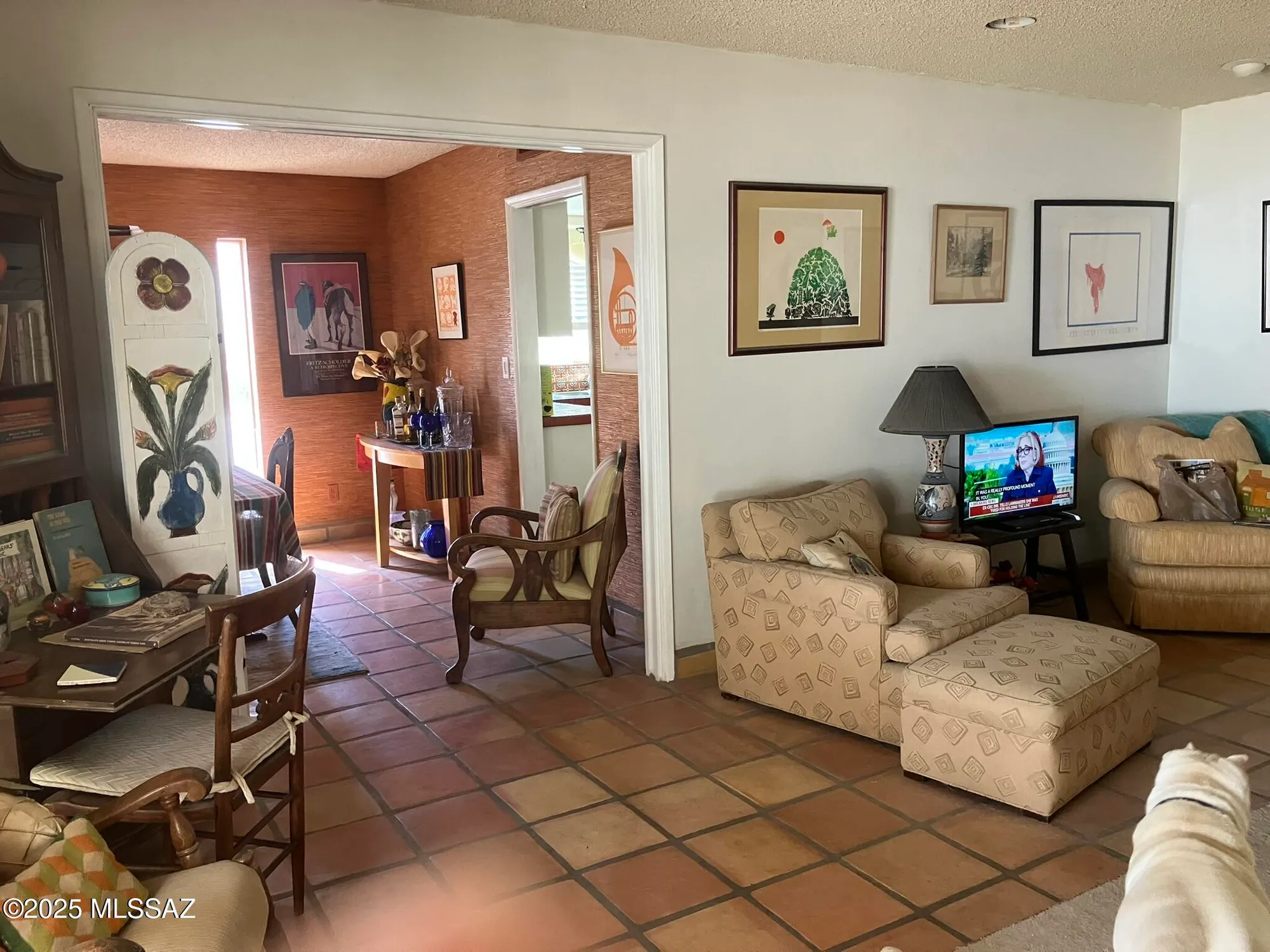 Property Slideshow image 8 of 50 | 8000 n casas pl, Tucson, AZ, 85742