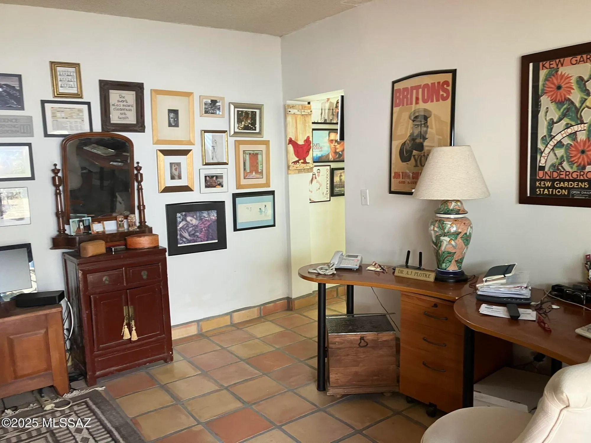 Property Slideshow image 26 of 50 | 8000 n casas pl, Tucson, AZ, 85742