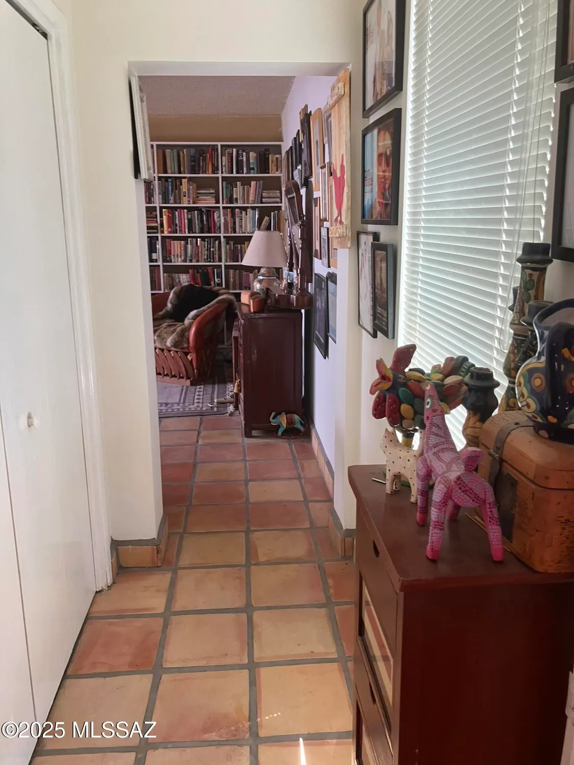 Property Slideshow image 23 of 50 | 8000 n casas pl, Tucson, AZ, 85742