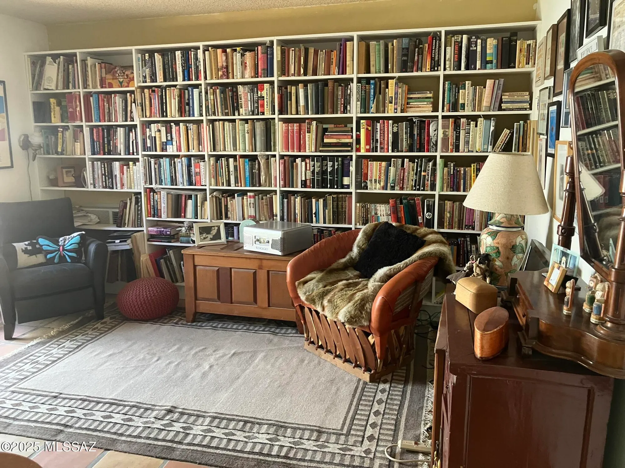 Property Slideshow image 24 of 50 | 8000 n casas pl, Tucson, AZ, 85742