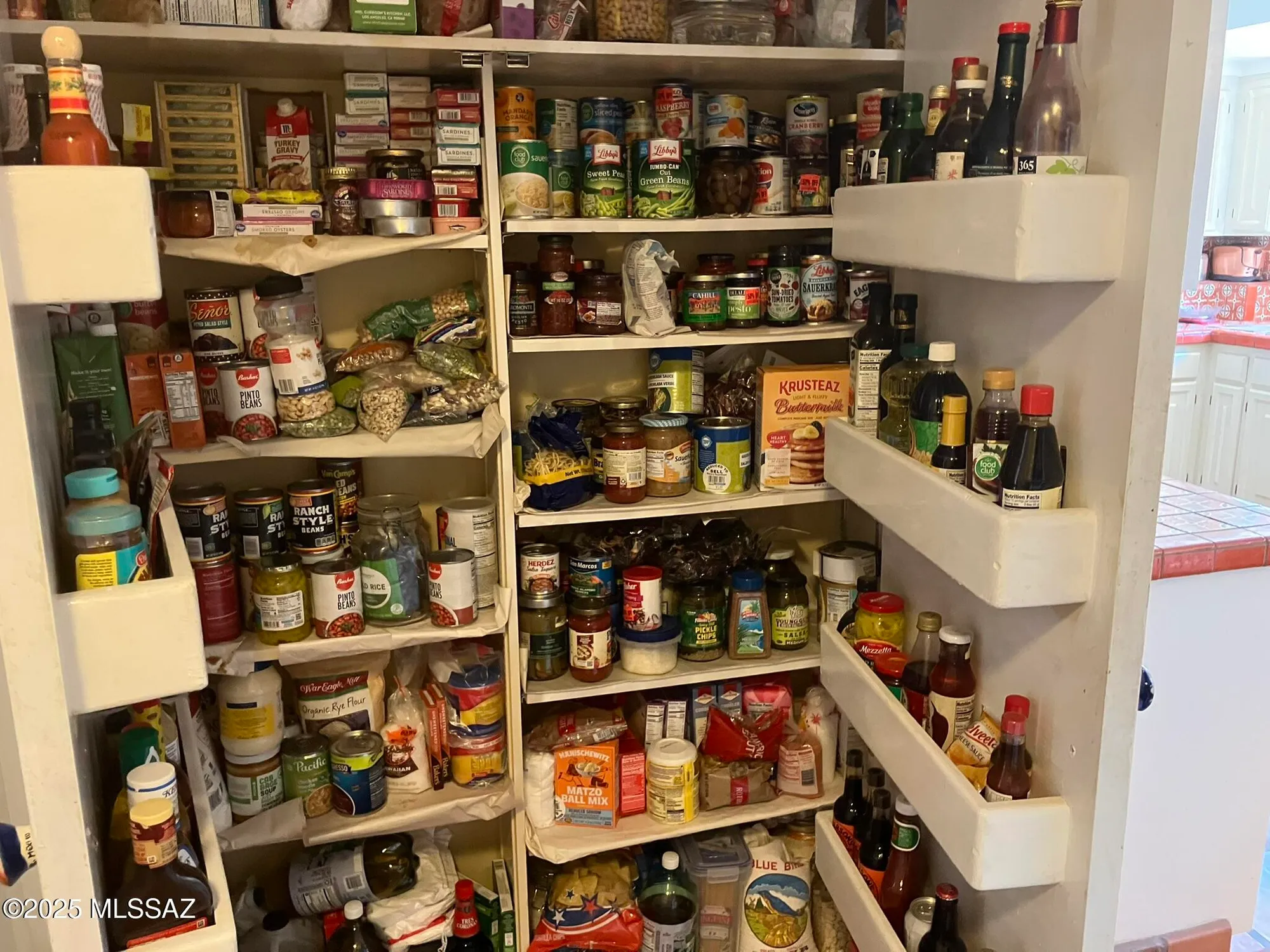 Property Slideshow image 38 of 50 | 8000 n casas pl, Tucson, AZ, 85742