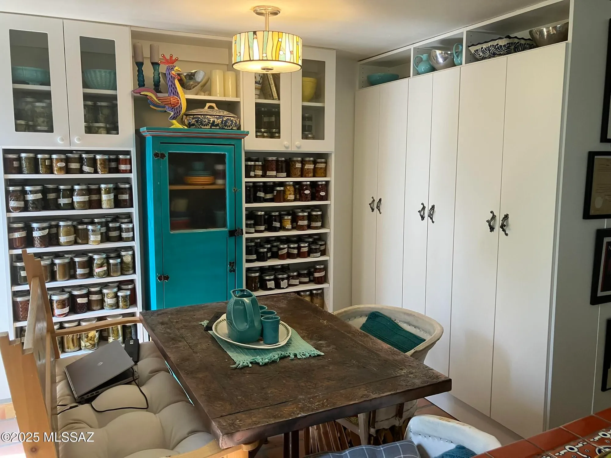 Property Slideshow image 22 of 50 | 8000 n casas pl, Tucson, AZ, 85742