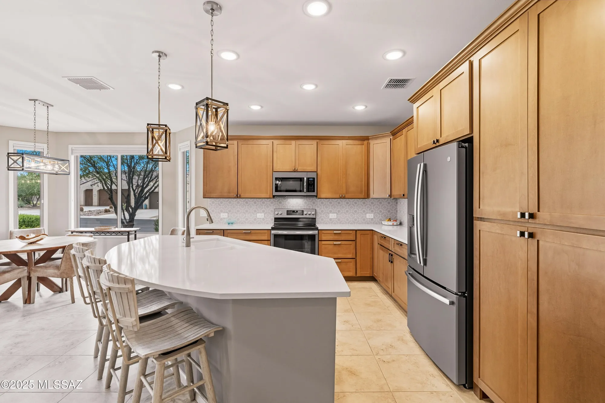 Property Slideshow image 22 of 50 | 2428 e canyon crossing dr, Green Valley, AZ, 85614