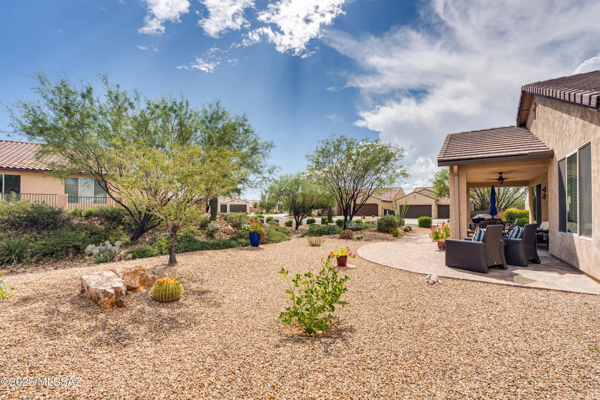 Property Slideshow image 40 of 50 | 2428 e canyon crossing dr, Green Valley, AZ, 85614