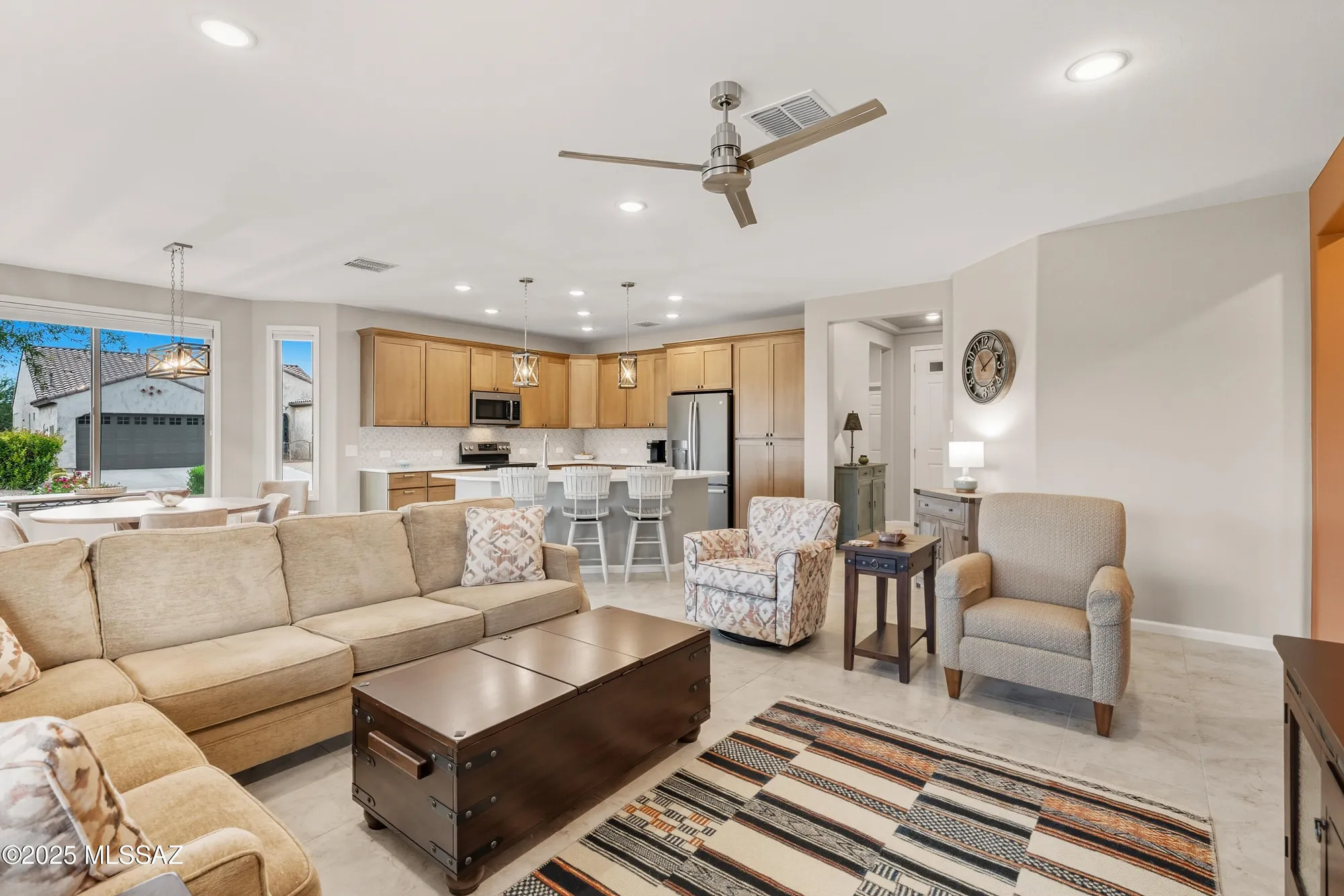 Property Slideshow image 14 of 50 | 2428 e canyon crossing dr, Green Valley, AZ, 85614