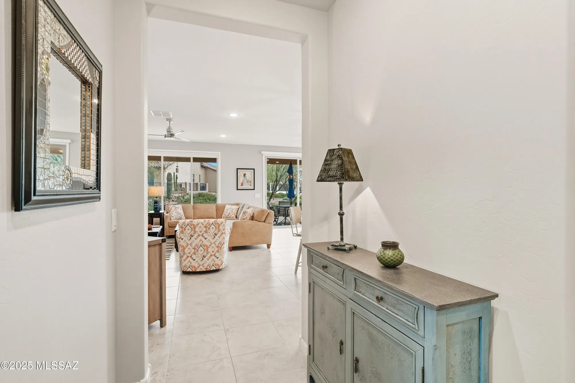 Property Slideshow image 9 of 50 | 2428 e canyon crossing dr, Green Valley, AZ, 85614