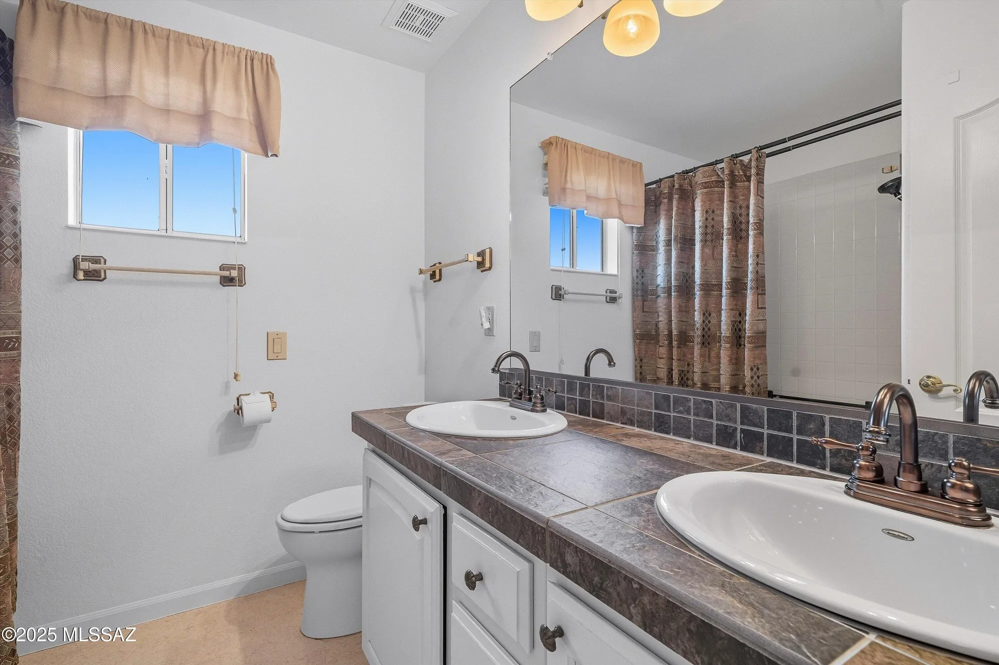 Property Slideshow image 41 of 50 | 65639 e stoney ridge dr, Tucson, AZ, 85739