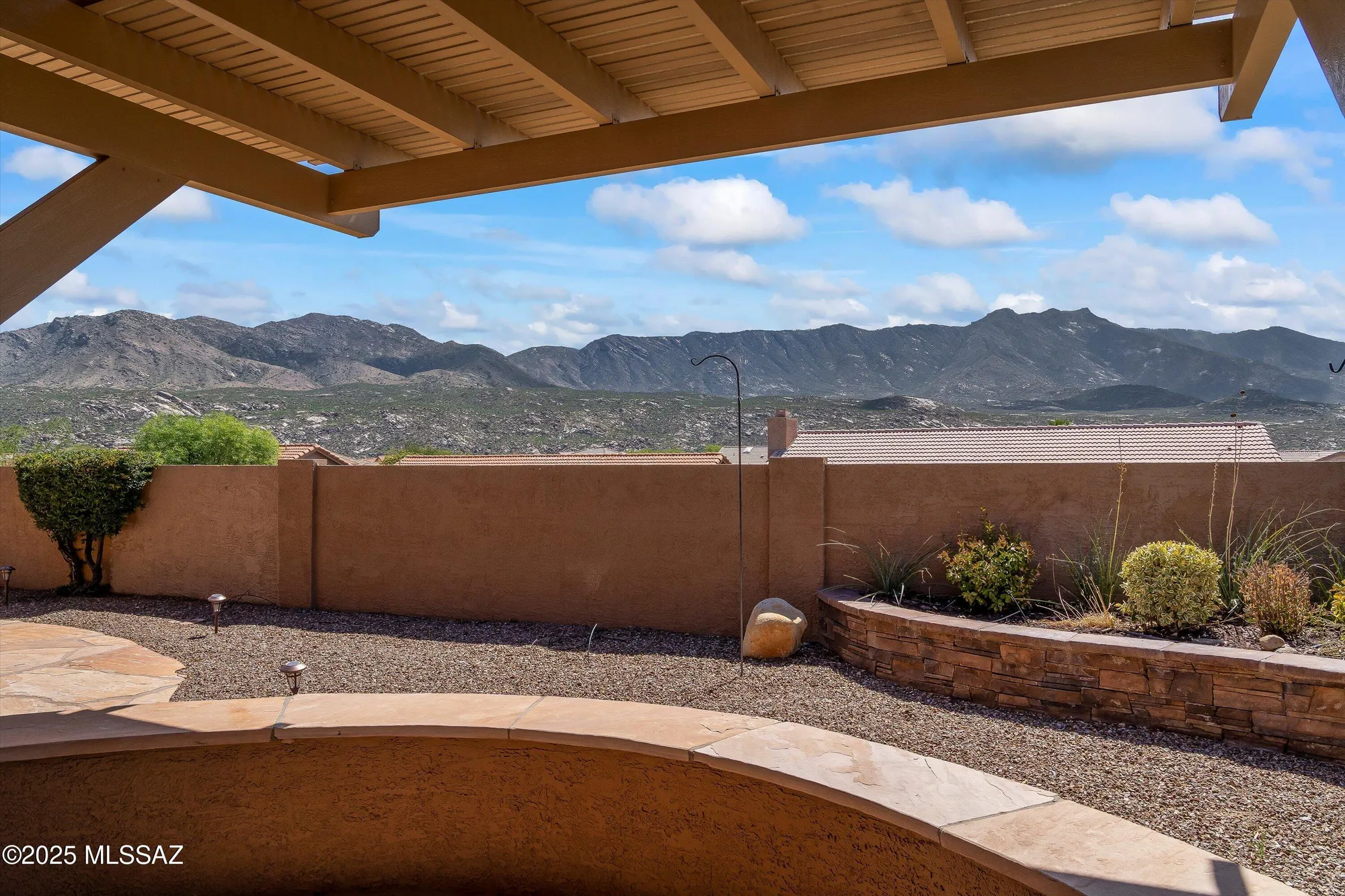 Property Slideshow image 9 of 50 | 65639 e stoney ridge dr, Tucson, AZ, 85739