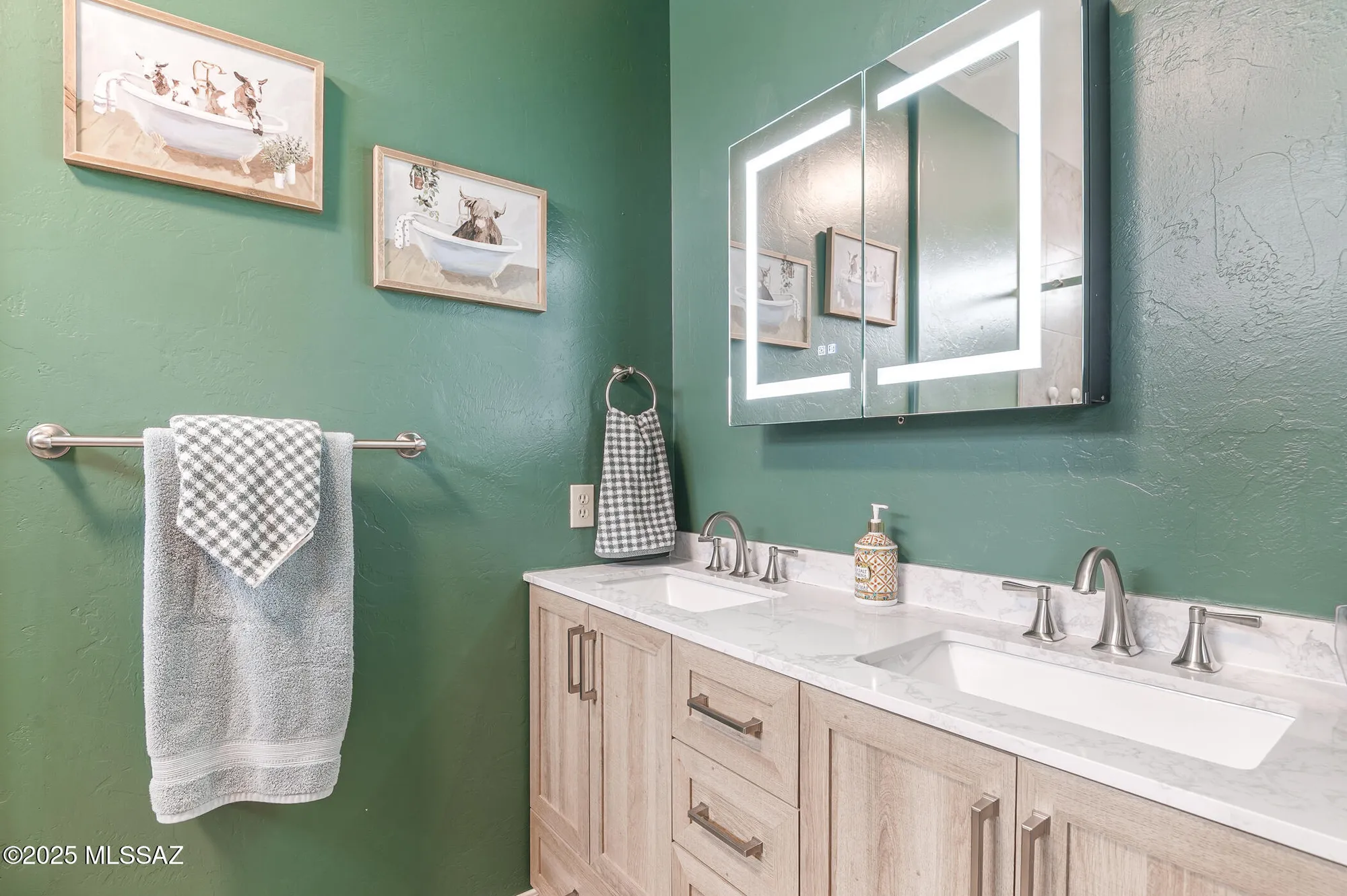 Property Slideshow image 15 of 24 | 3965 s via de cristal, Green Valley, AZ, 85614