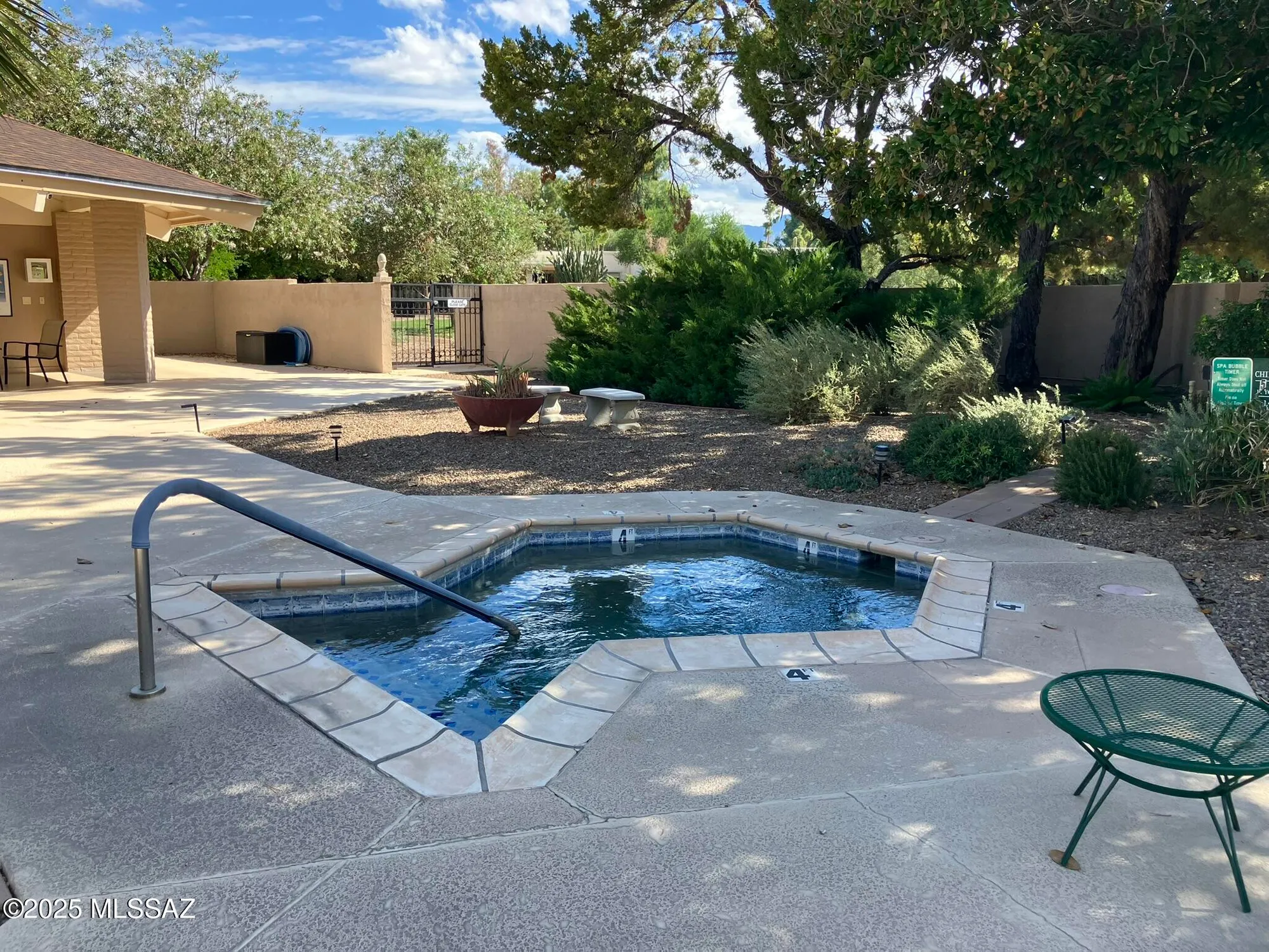 Property Slideshow image 48 of 50 | 8000 n casas pl, Tucson, AZ, 85742