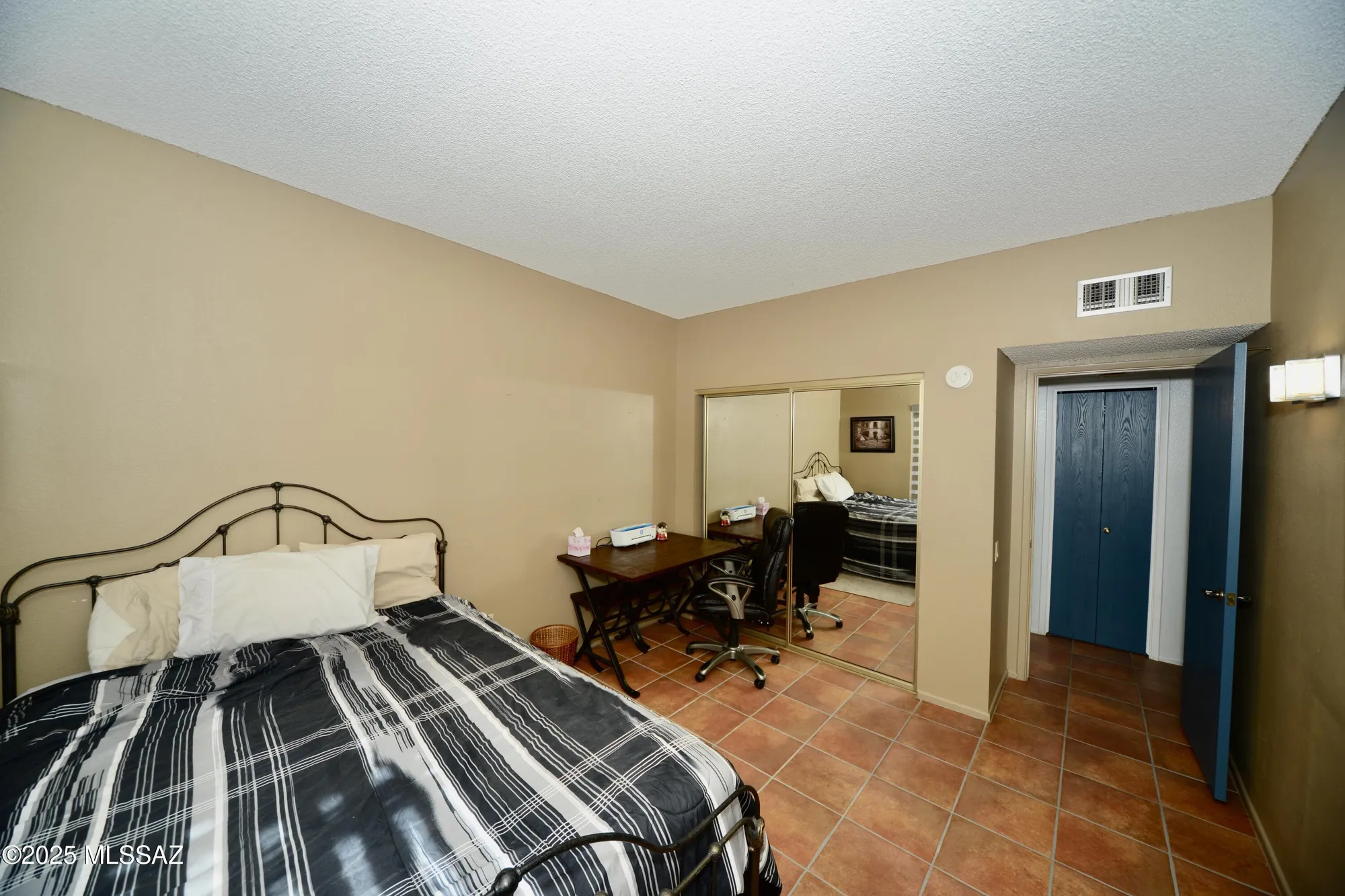 Property Slideshow image 25 of 42 | 1360 w camino alicante, Green Valley, AZ, 85622