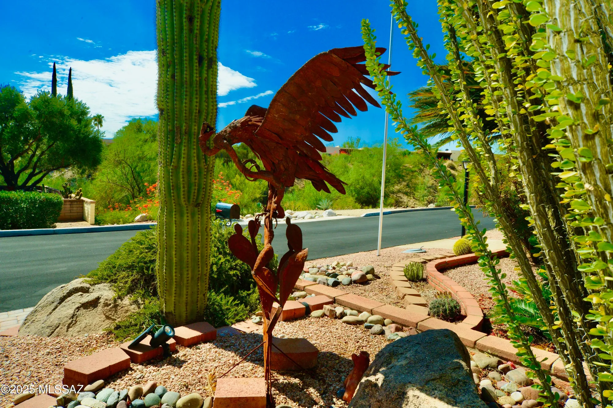 Property Slideshow image 30 of 42 | 1360 w camino alicante, Green Valley, AZ, 85622