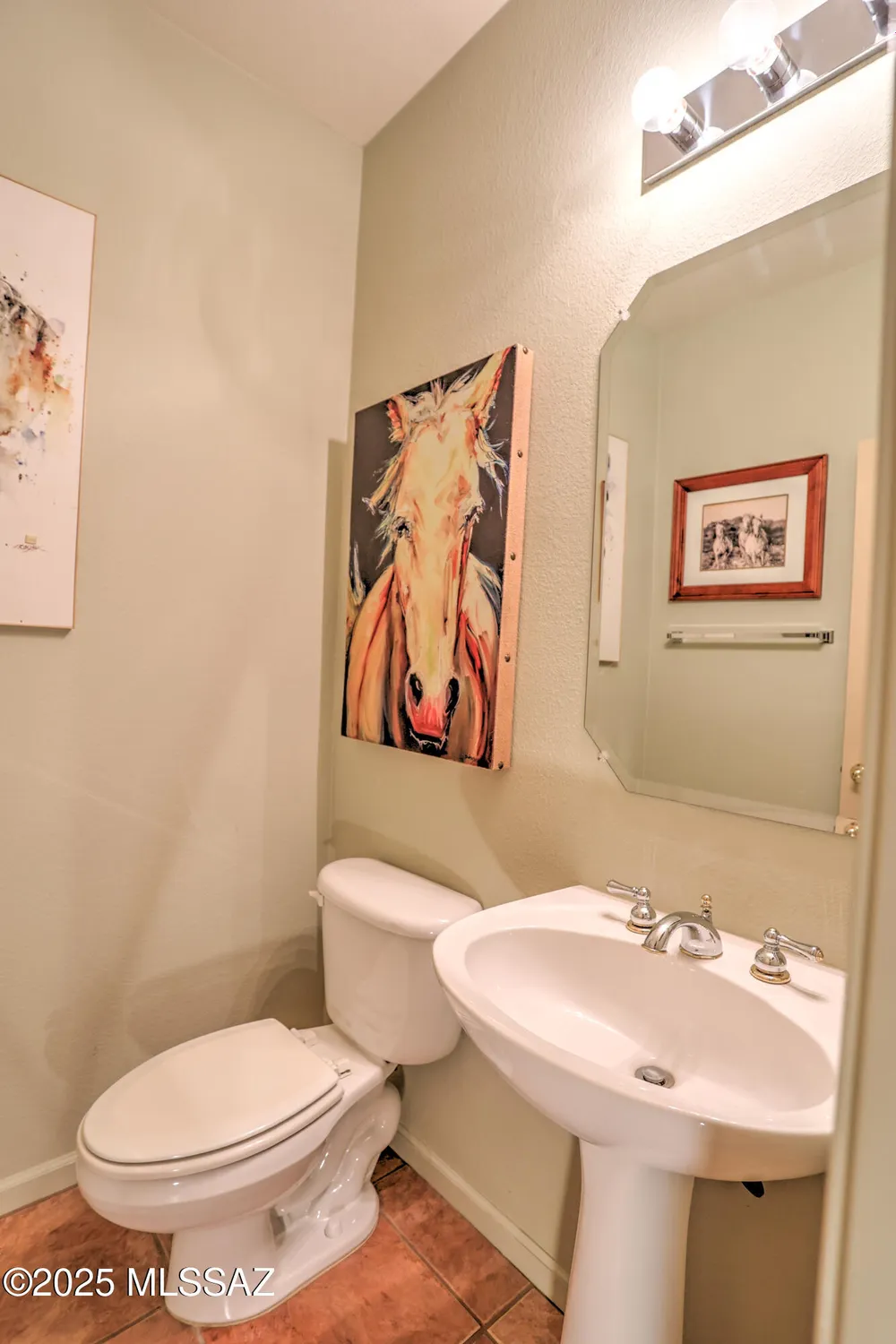 Property Slideshow image 28 of 41 | 2303 e desert pueblo pass, Green Valley, AZ, 85614