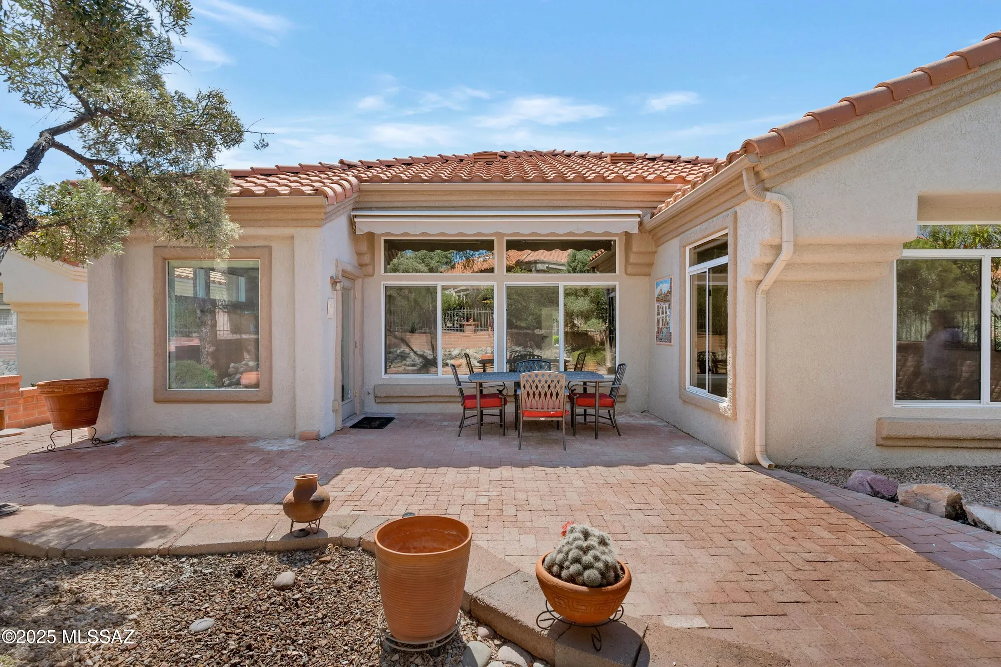 Property Slideshow image 19 of 41 | 2199 e jonquil st, Oro Valley, AZ, 85755