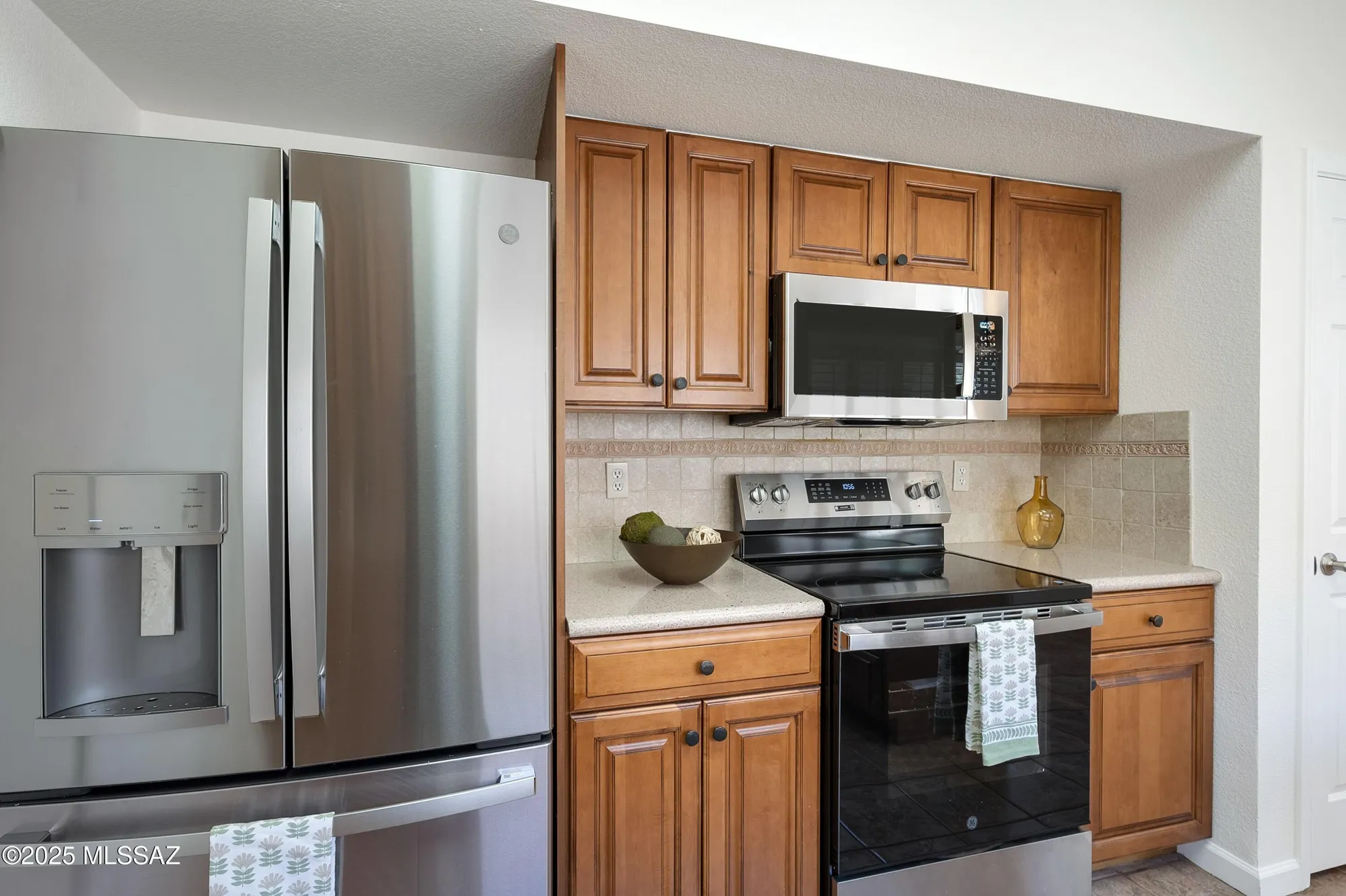 Property Slideshow image 15 of 41 | 2199 e jonquil st, Oro Valley, AZ, 85755