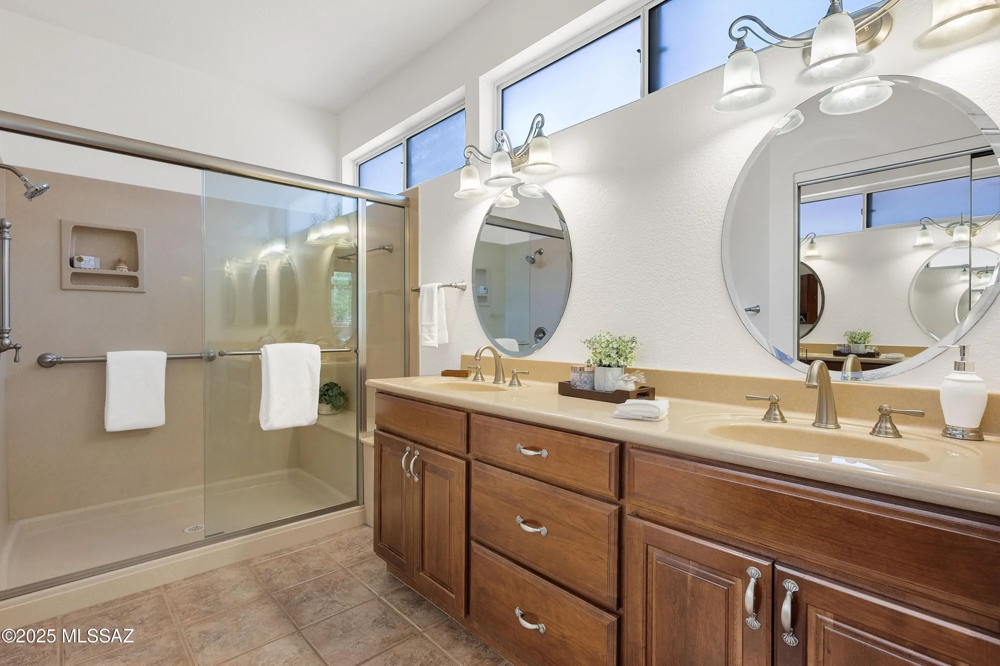 Property Slideshow image 26 of 41 | 2199 e jonquil st, Oro Valley, AZ, 85755