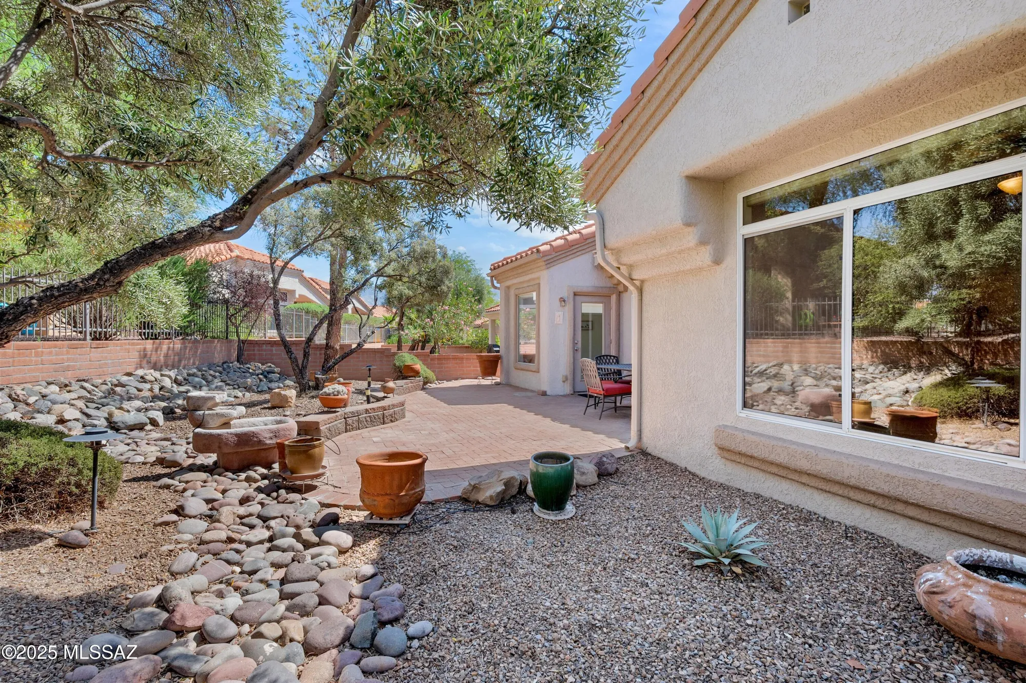 Property Slideshow image 4 of 41 | 2199 e jonquil st, Oro Valley, AZ, 85755