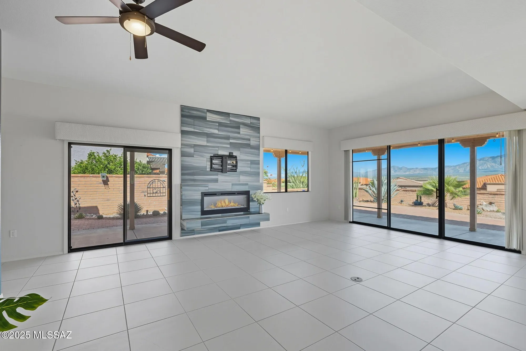 Property Slideshow image 5 of 50 | 4947 s harvest moon dr, Green Valley, AZ, 85622
